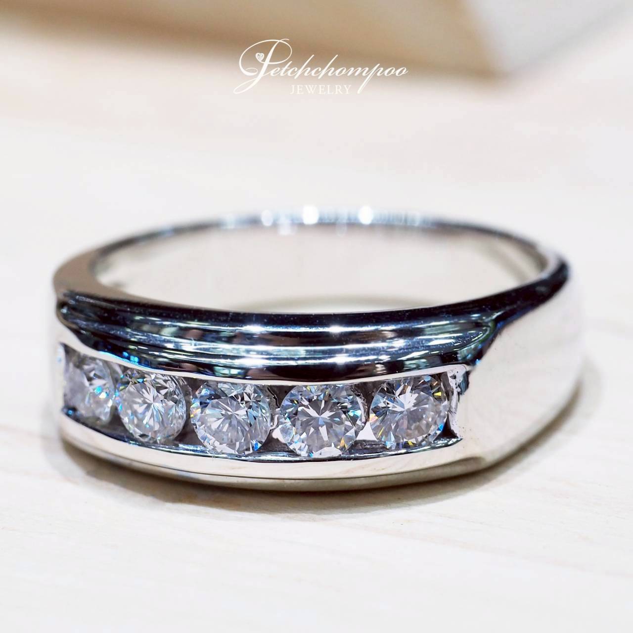 [30825] Horizon Five Spark Diamond Ring, 0.50 carat.  39,000 