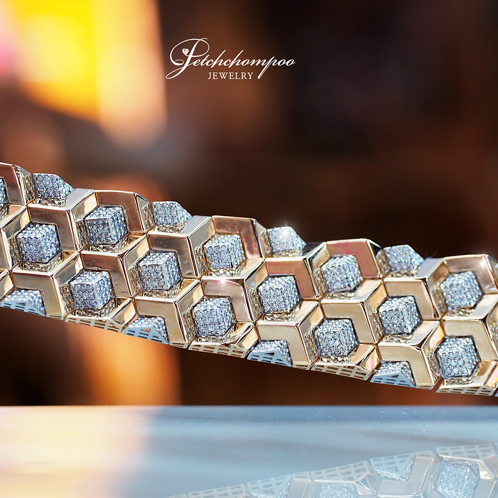 [27212] bracelet with diamonds 7.45 carats  269,000 