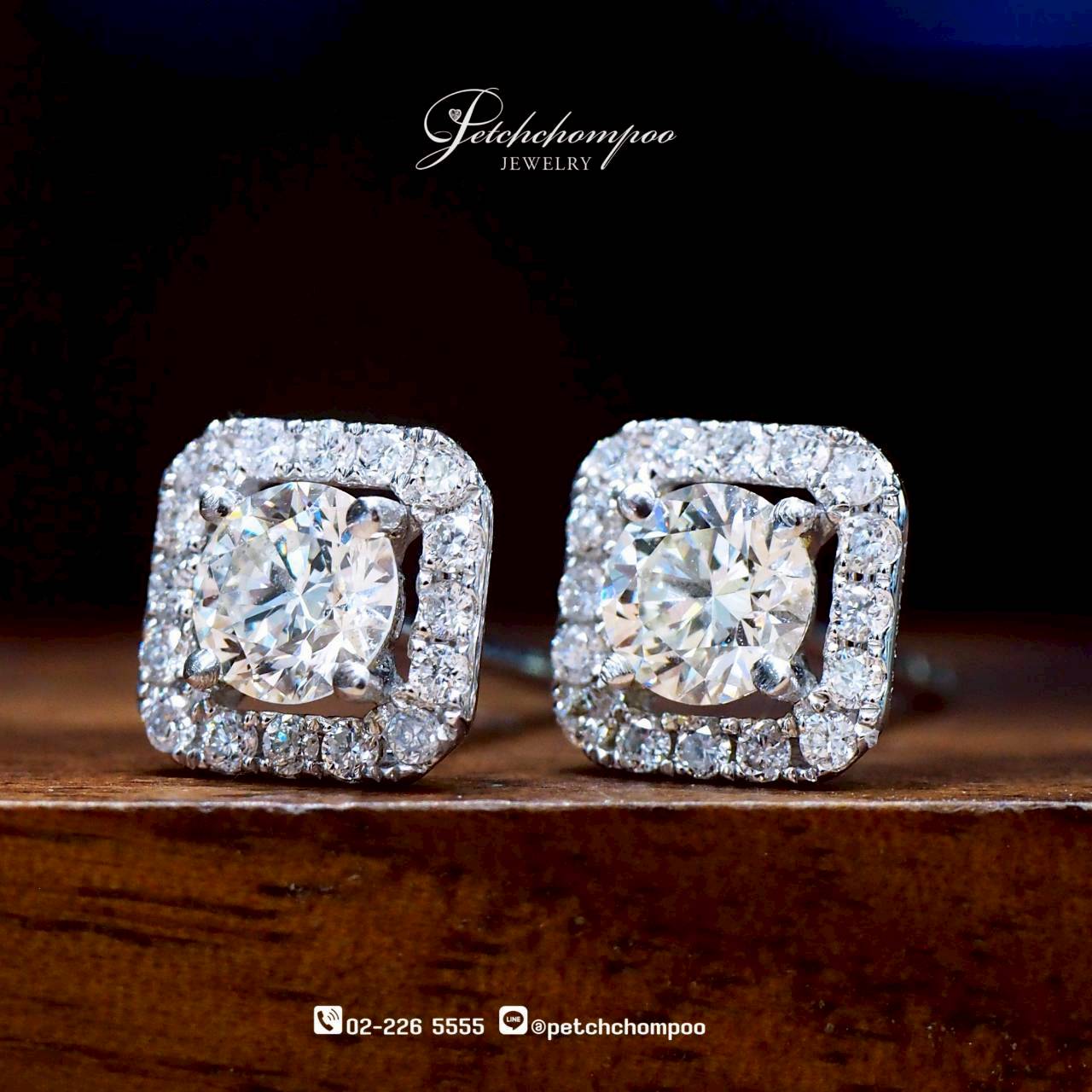[30509] Square Halo Brilliance™ Diamond Earrings, 0.74 carat total  39,000 