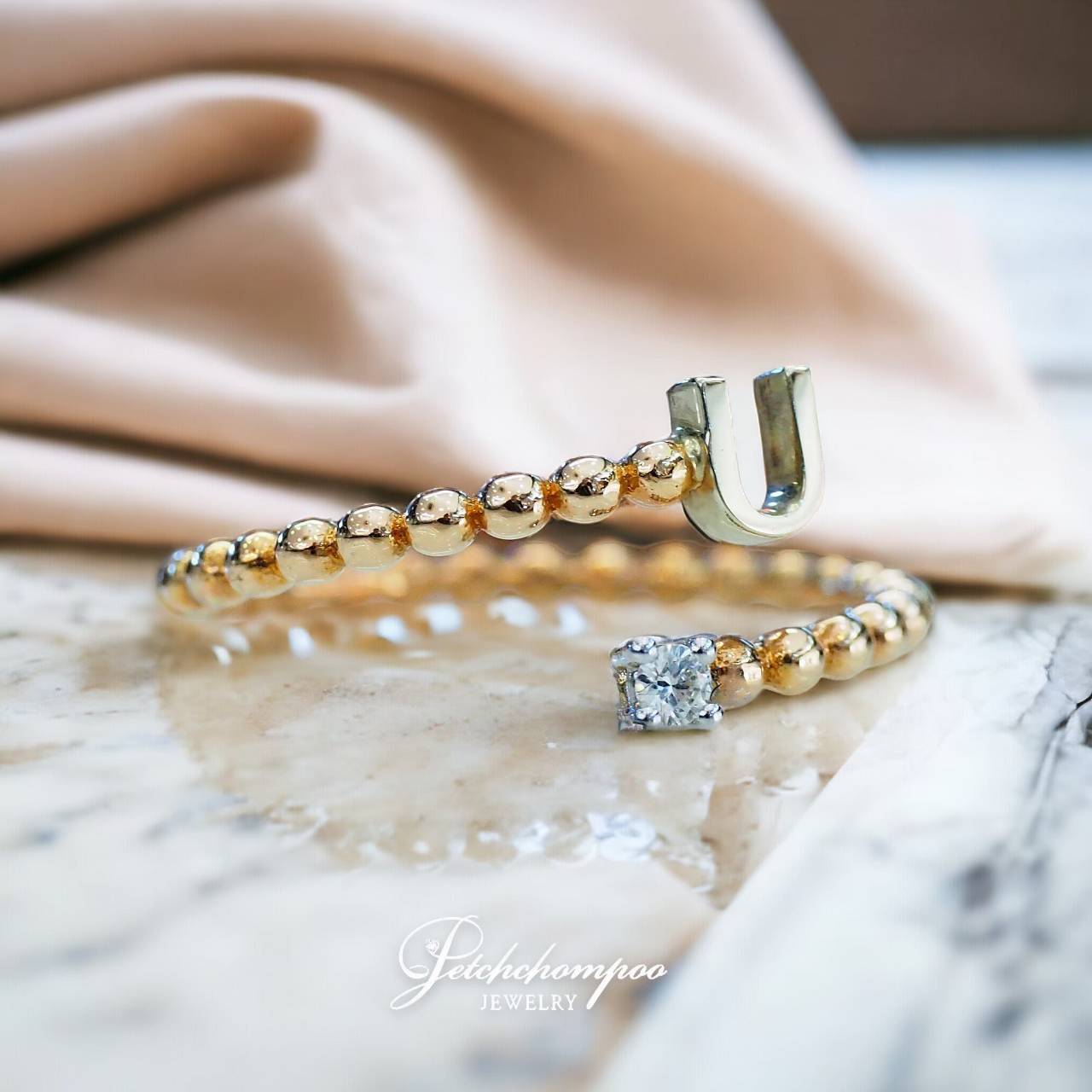 [29054] U shaped diamond ring  12,900 