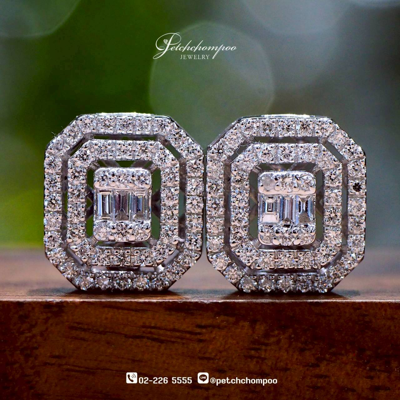 [30458] Baroque Octagon Radiance™ Diamond Earrings 0.65 Carat  39,000 