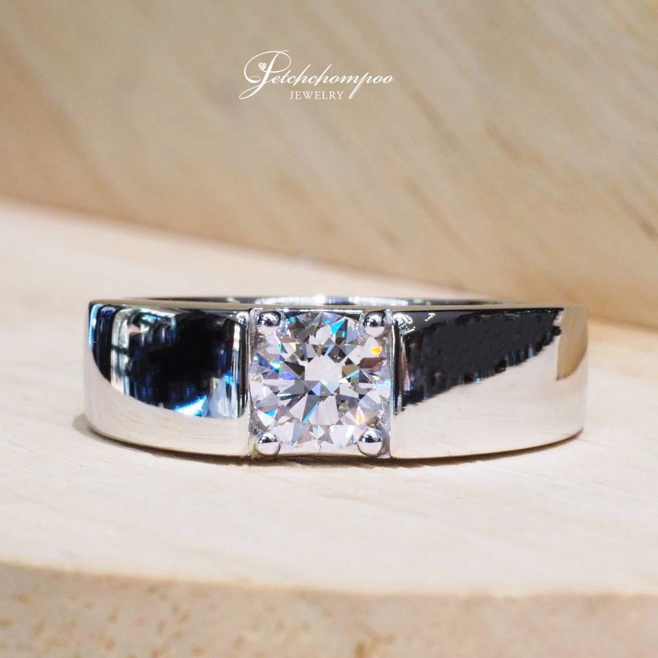 [31085] แหวนเพชร Solitaire Elegance 1.00 กะรัต ความงดงามเหนือกาลเวลา | G VVS2 3EX HRD ลดราคาเหลือ 149,000