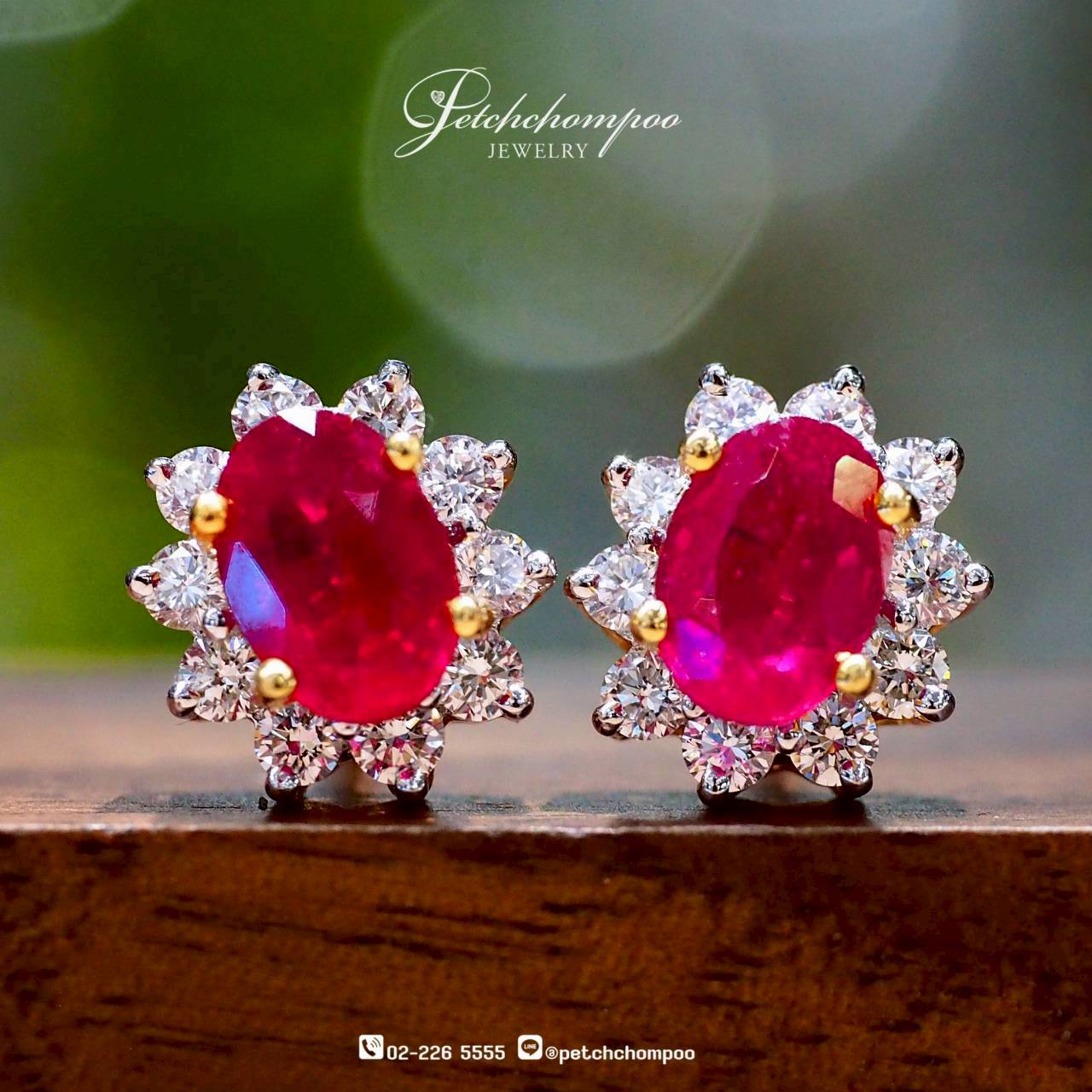 [30460] Ruby Radiant Bloom™ 2.62 carat ruby ​​earrings surrounded by diamonds  59,000 