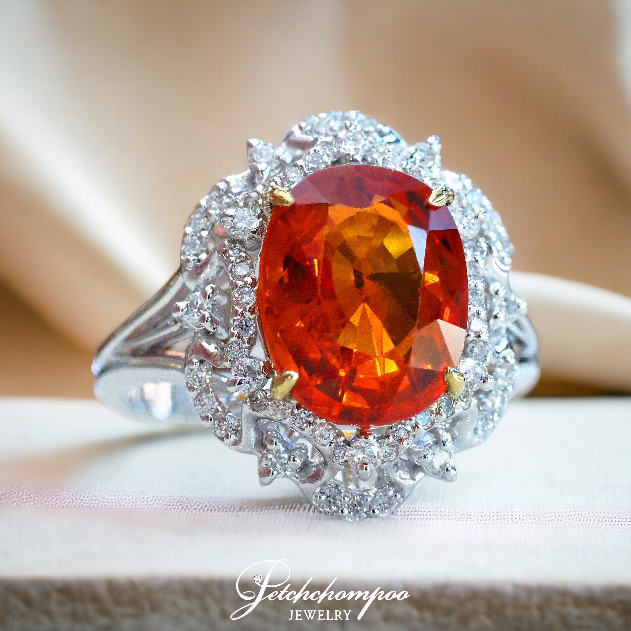 [29554] 4.74 carat  Yellow sapphire with diamond ring  89,000 