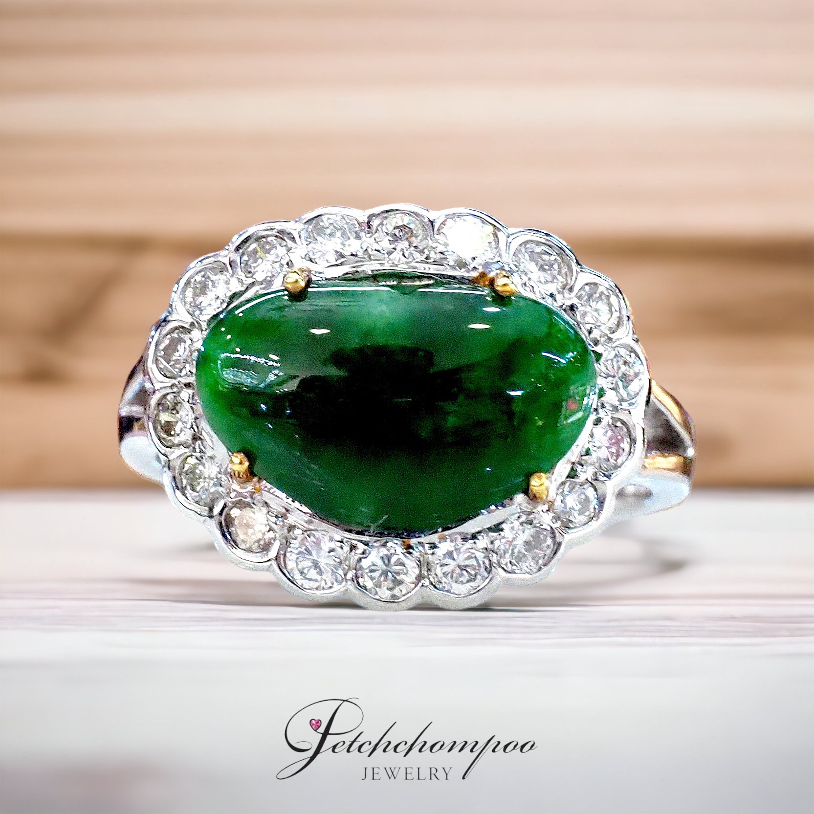 [023892] แหวนหยก พ ม่า ล้อมเพชร  69,000 