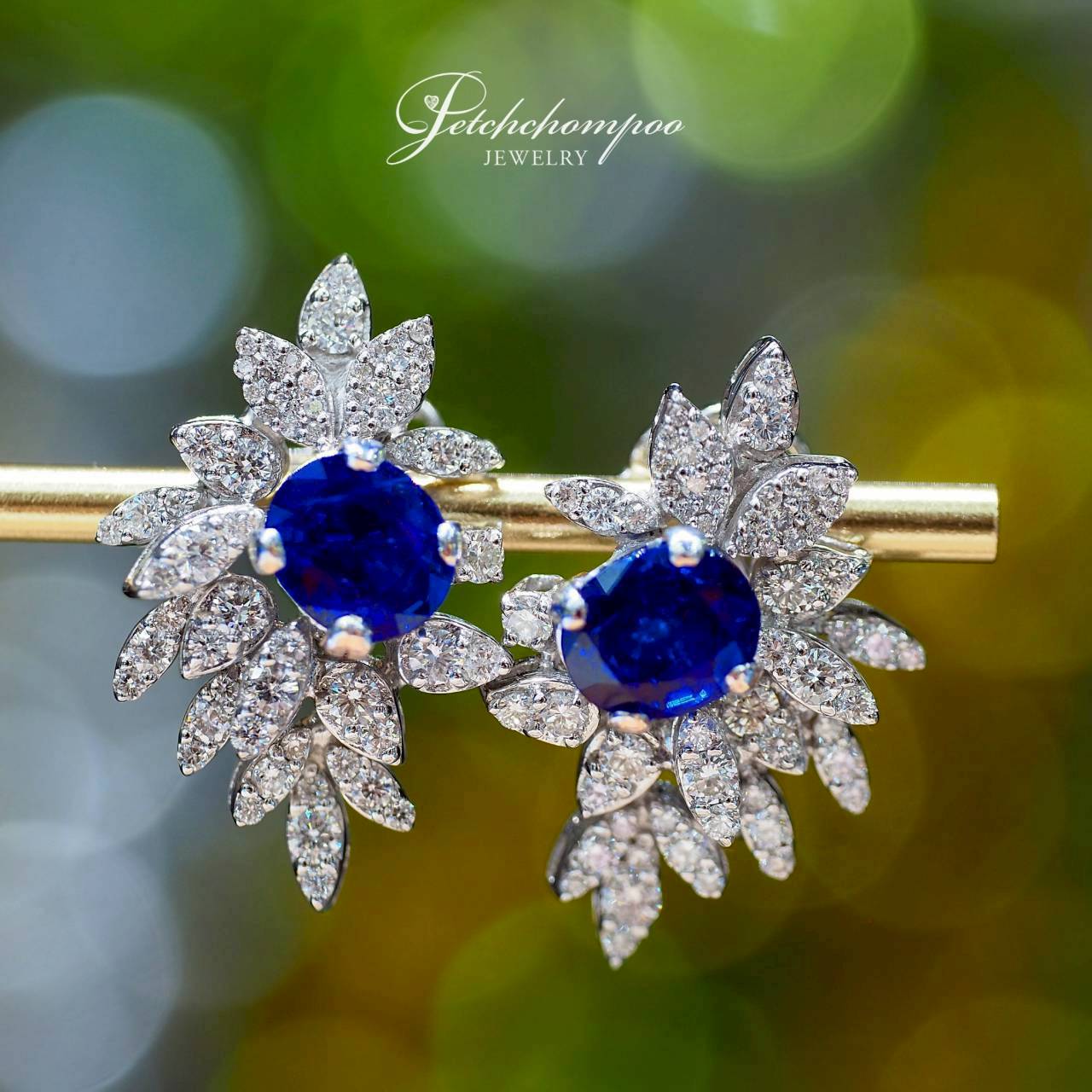 [29940] Ceylon Blue Blossom — 4.30 ct Ceylon Sapphire &  Diamond Earrings  129,000 