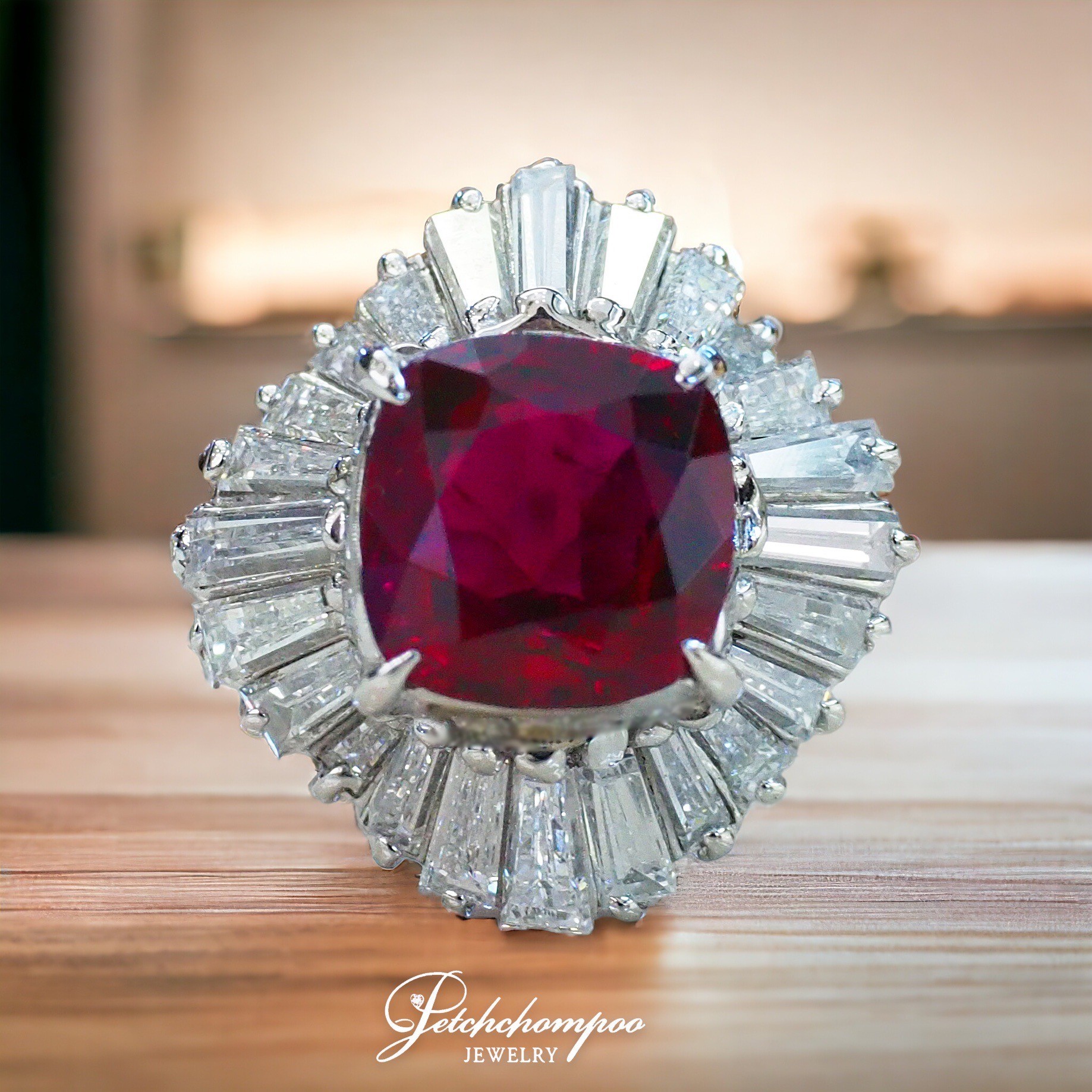 [29373] Siam Ruby Ring with GIA Certificate 2.13 Carat Discount 359,000