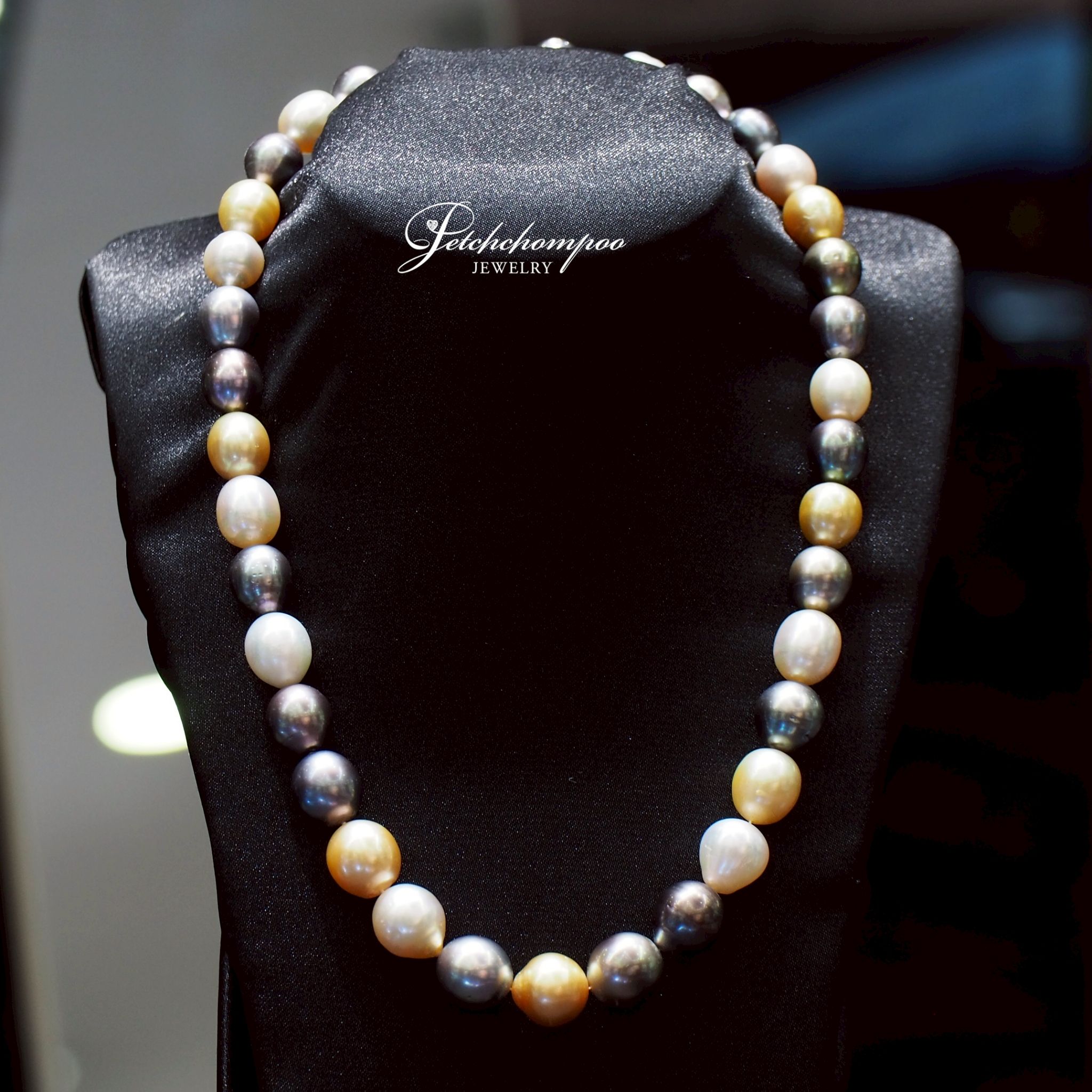 [024959] Celestial Symphony™ Multi-Tone Pearl Necklace  69,000 