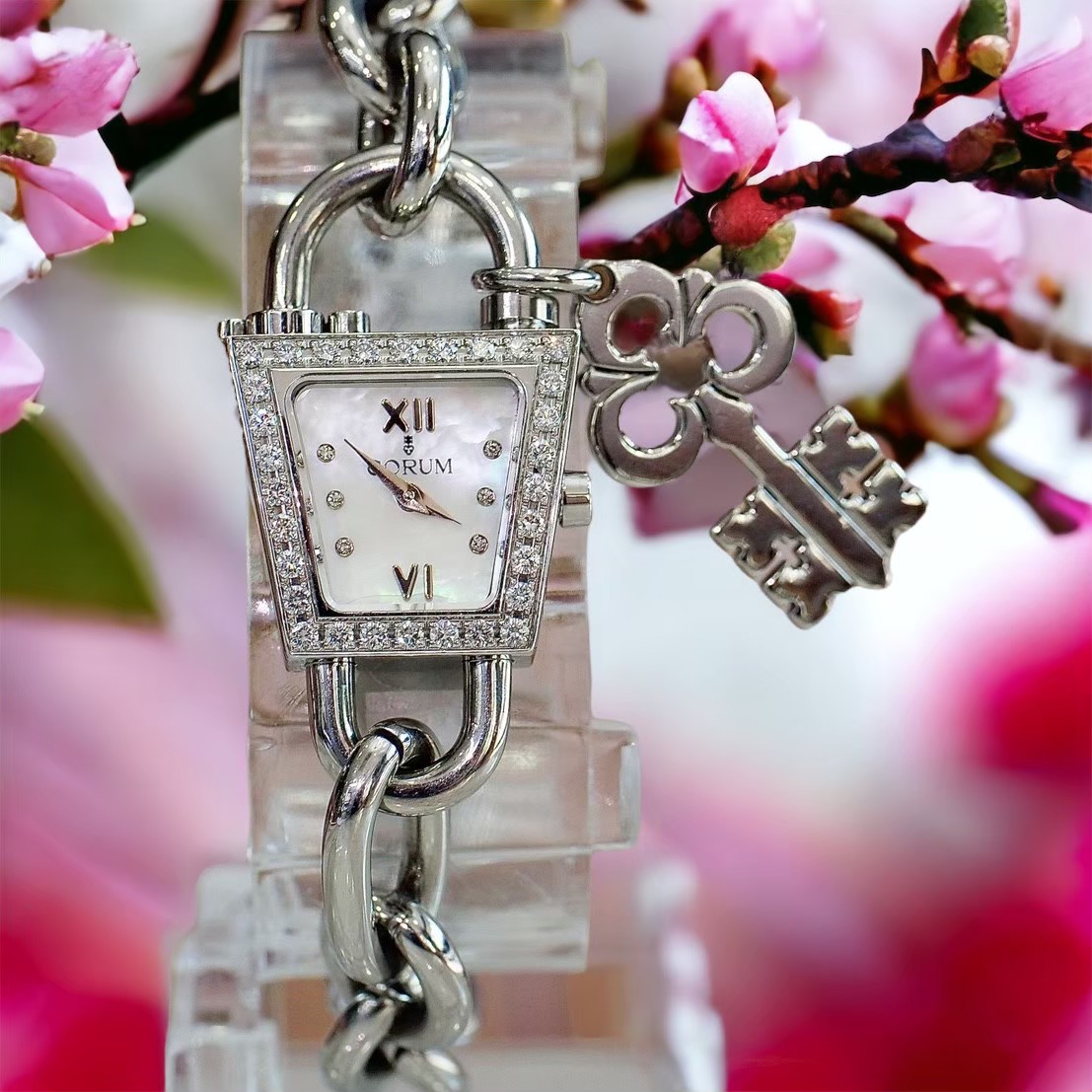 [26567] นาฬิกา Corum Trapez Lady Lock & Key  59,000 