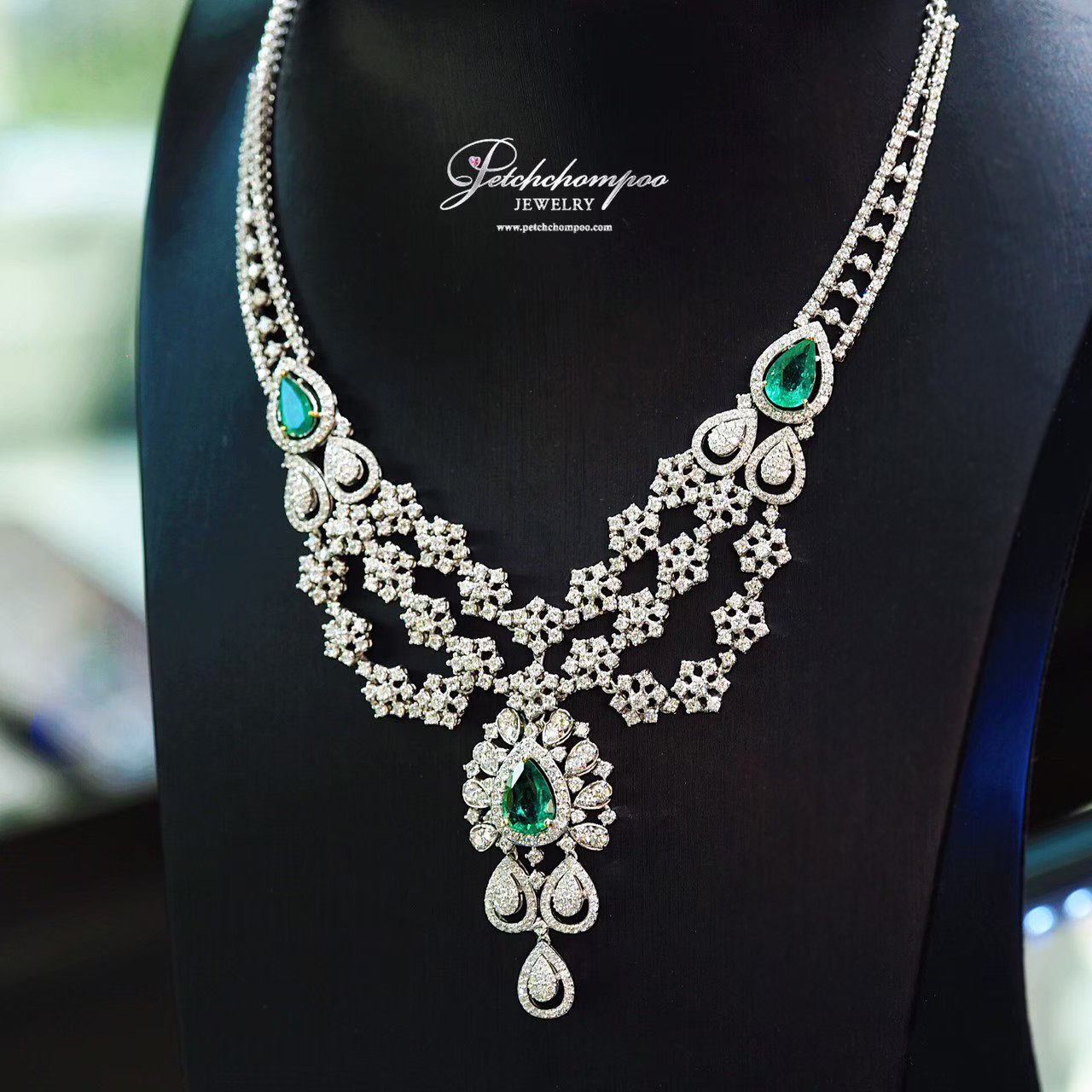[017015] Emerald necklace with diamond  499,000 