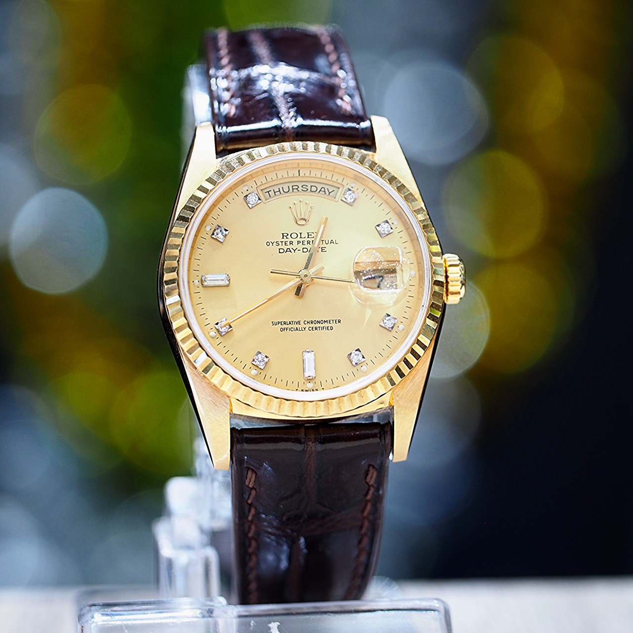 [30286] Rolex Day-Date Ref. 18238 — 18K Yellow Gold  399,000 