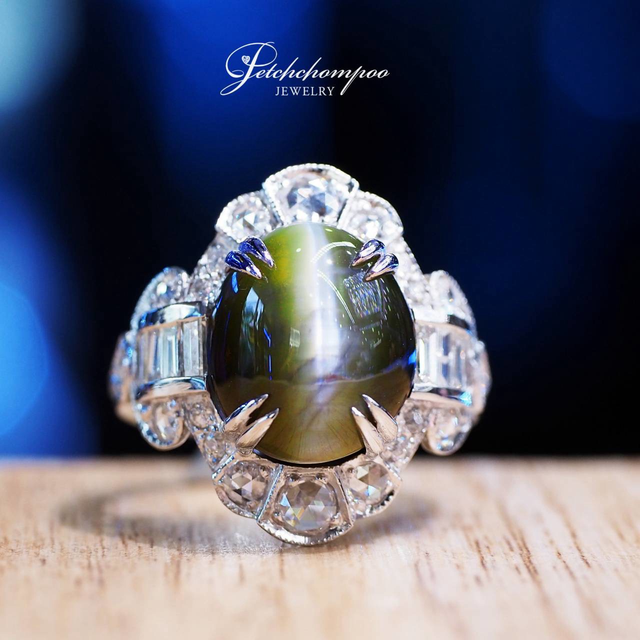 [31032] Natural Chrysoberyl Cat’s Eye Ring – 12.60 ct, Sri Lanka ring  | Emil  179,000 