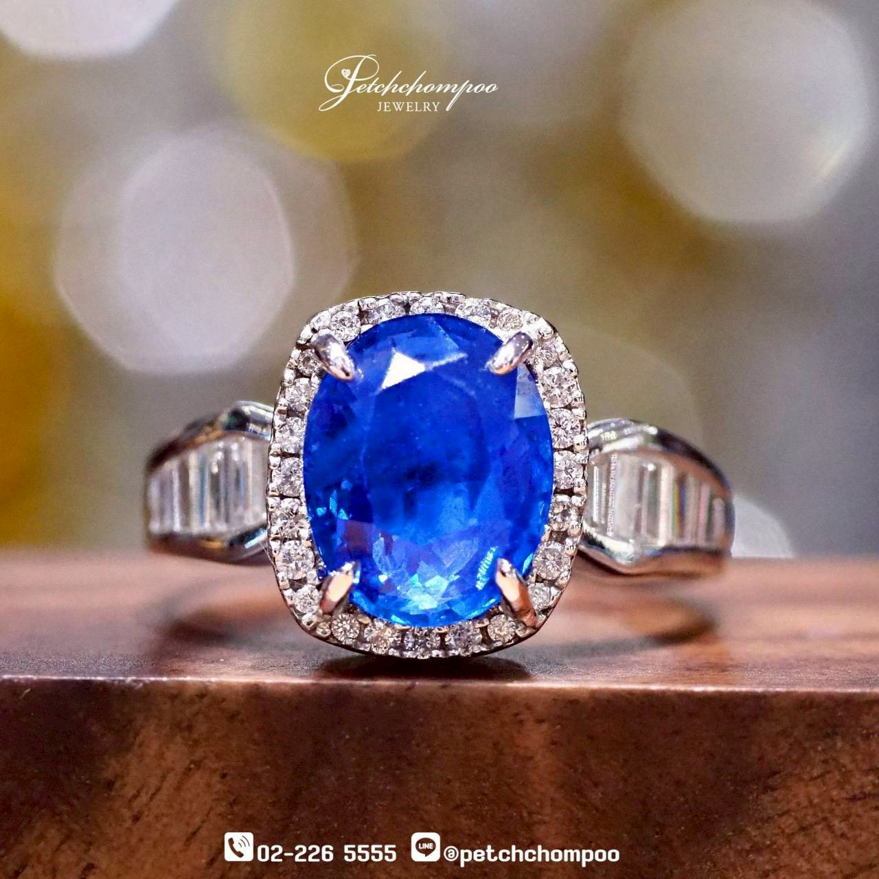 [29928] “Sapphire Symphony” Ceylon Sapphire & Diamond Halo Ring  69,000 