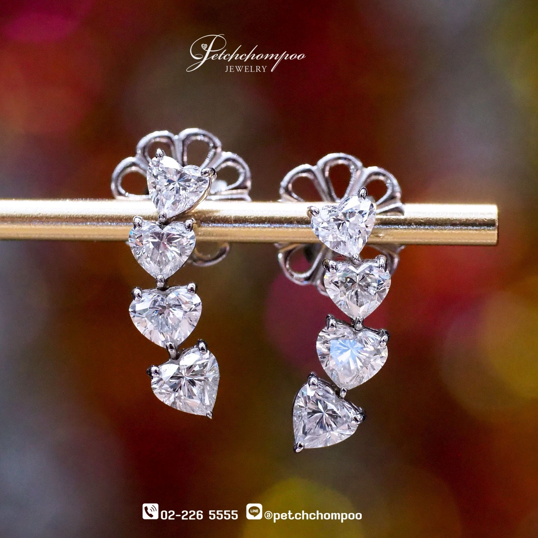 [30130] Love Me True™ — 2.90 ct Heart-Shaped Diamond Drop Earrings  199,000 