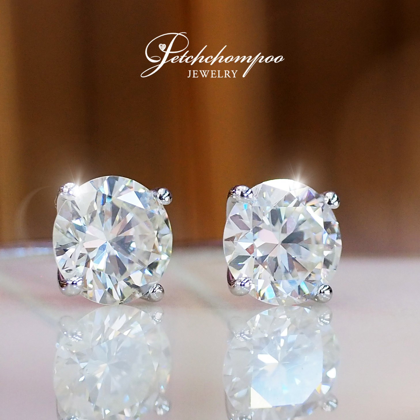 [27138] 1 carat diamond earrings Discount 239,000