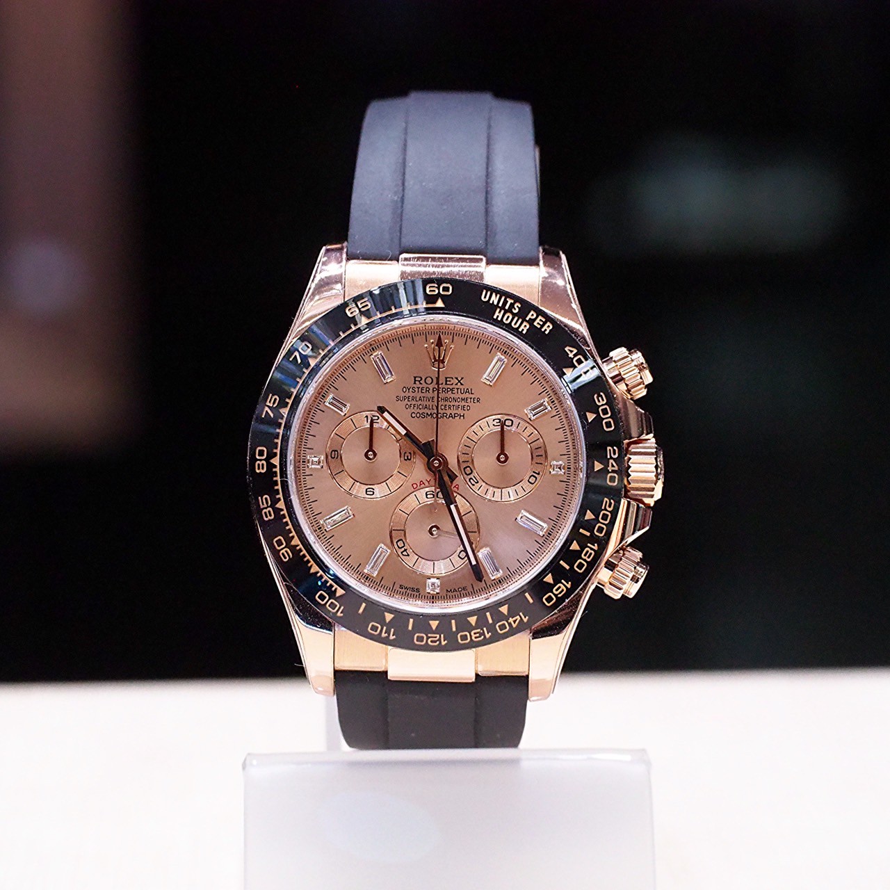 [29968] Rolex Cosmograph Daytona Ref. 116515LN  1,490,000 
