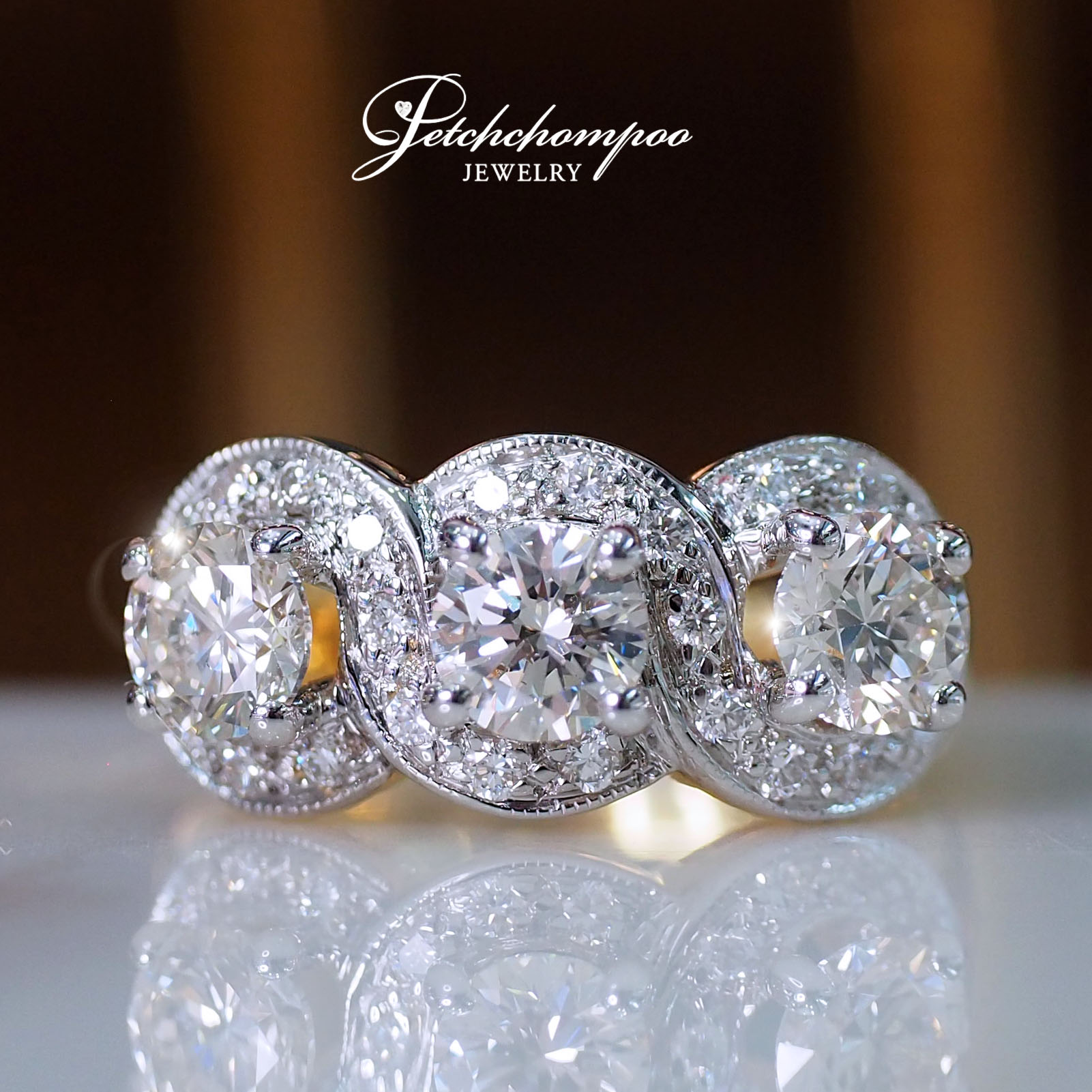 [26942] แหวนเพชรแถวเม็ดละ 50 ตัง  299,000 