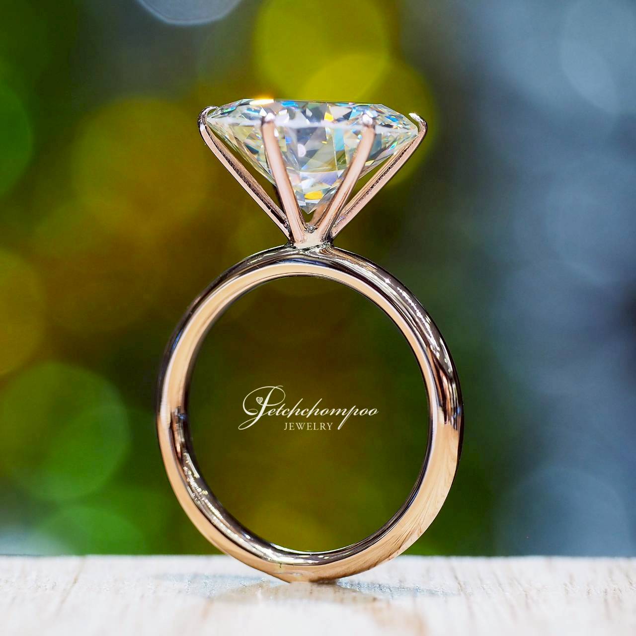 [29179] Vintage Aurora™ — 7.39-Carat Old Cut Diamond Solitaire Ring Discount 1,990,000