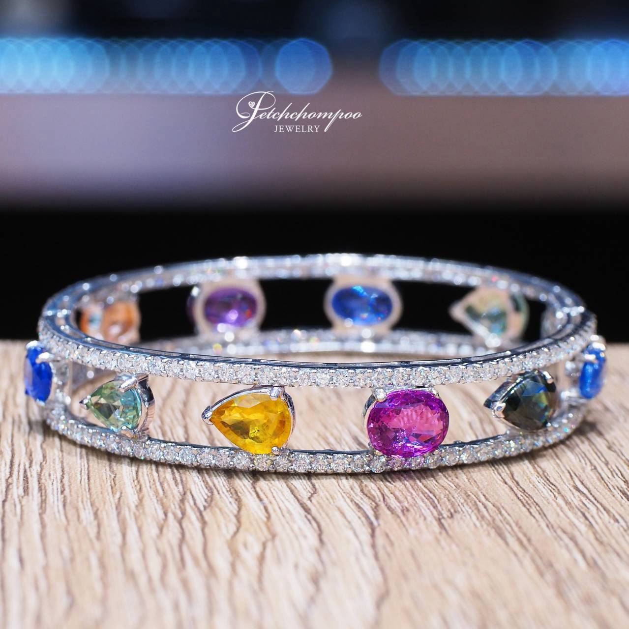 [30996] กำไล Multicolor Sapphire Spectrum of Joy สีสันที่ไม่มีคำว่าธรรมดา  289,000 