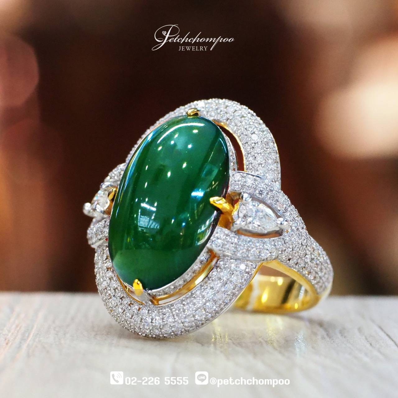 [024529] Myanmar Jadeite Jade With Diamond ring  239,000 
