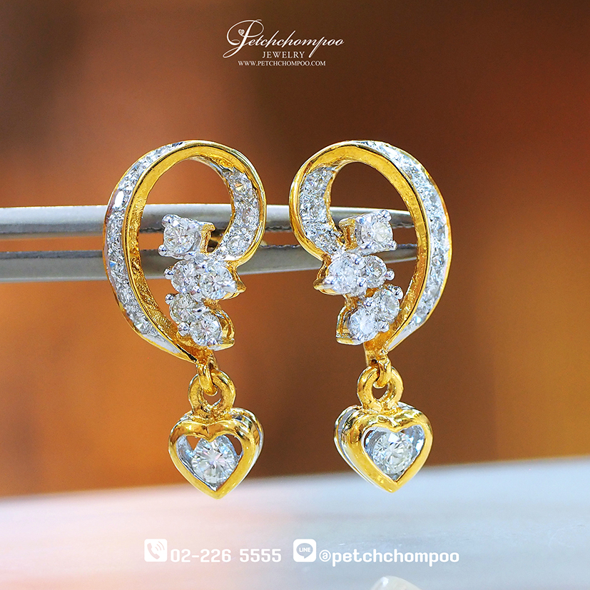 [28482] heart diamond earrings, 0.70 carats.  39,000 