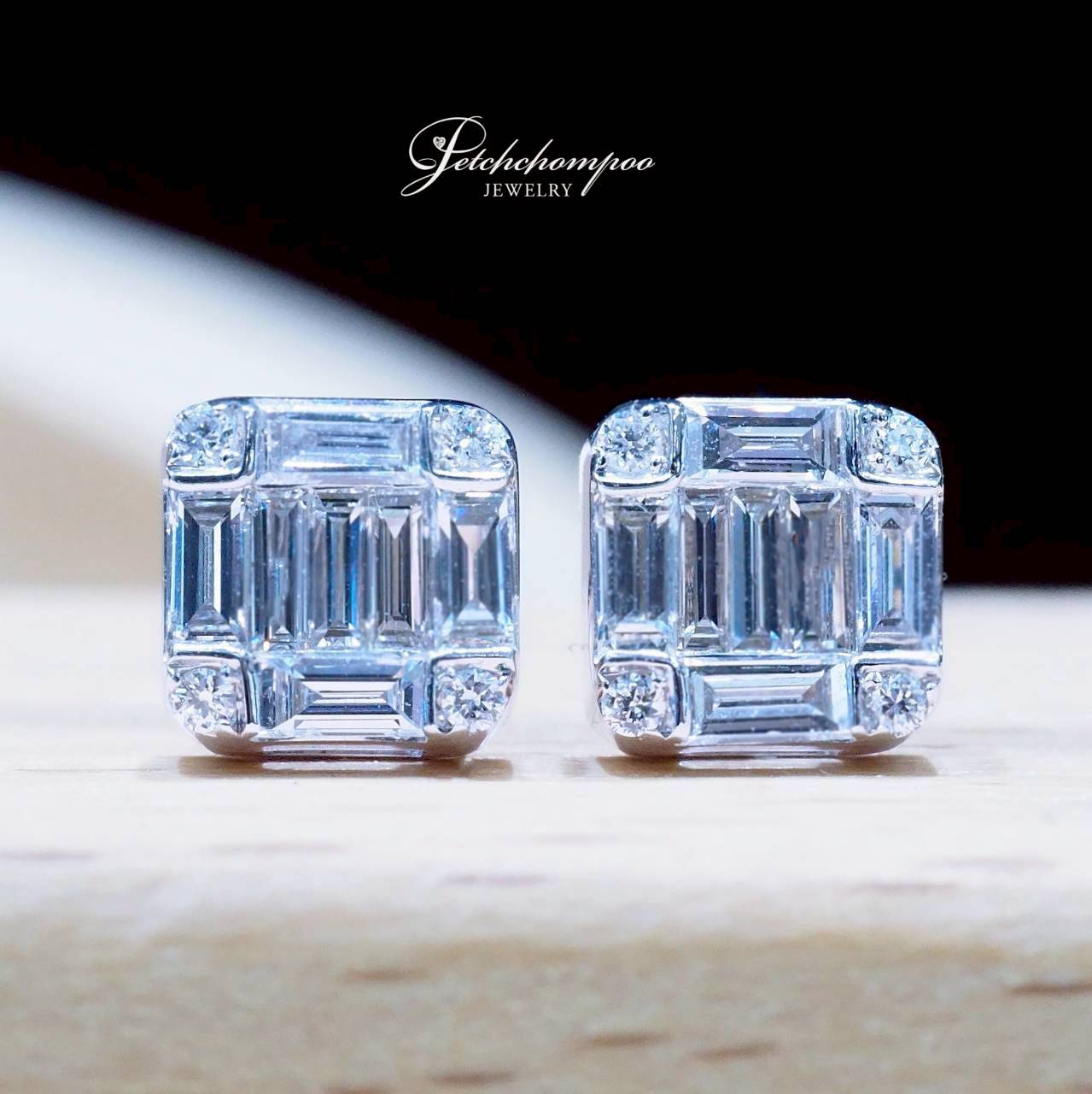 [30794] ต่างหูเพชร Art Deco Illusion Square รวม 0.46 กะรัต  19,000 