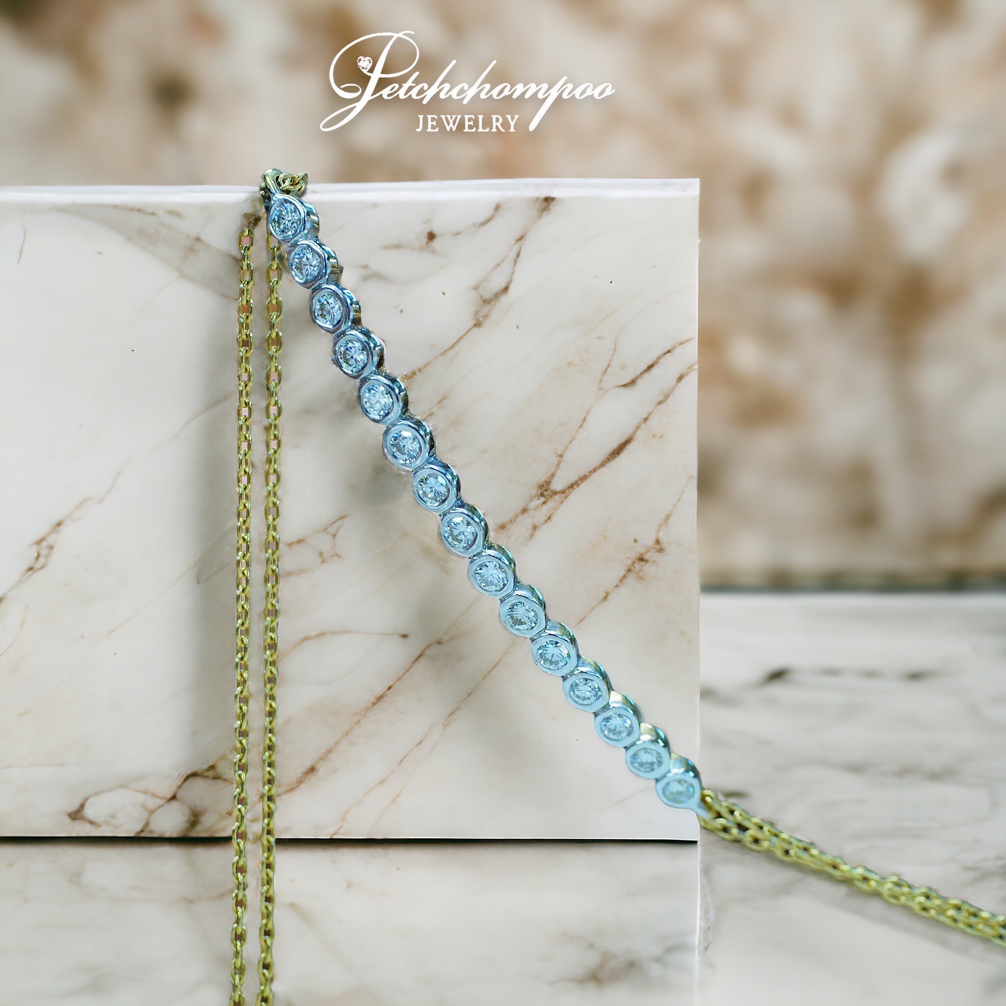 [29123] 0.50 carat diamond bracelet  39,000 