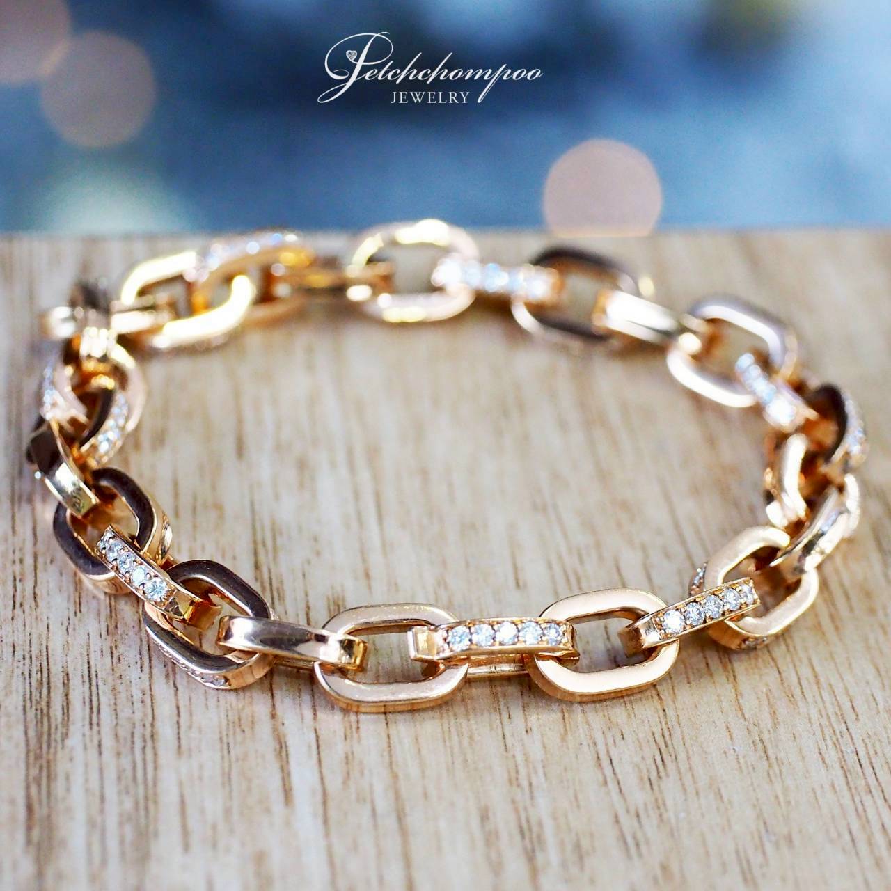 [30554] Golden Link Lumière™ — 1.95ct Diamond Bracelet  199,000 