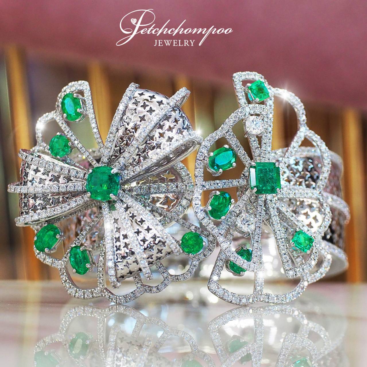 [022488] Emerald with Diamond Bangle  490,000 