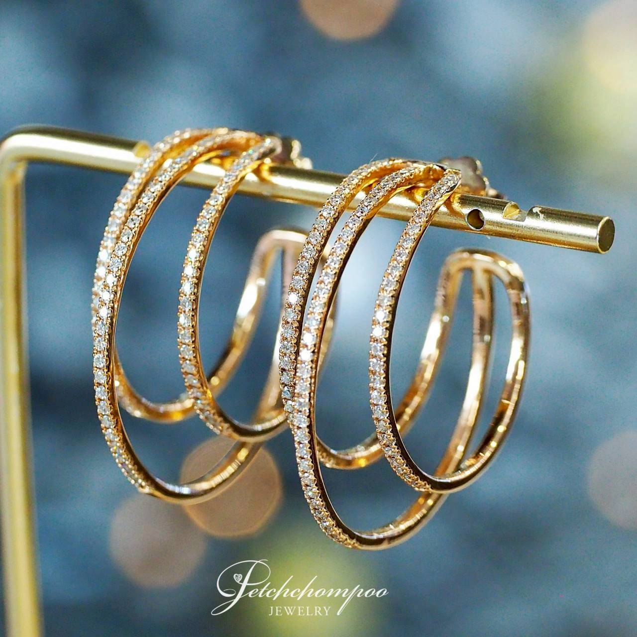 [30539] ต่างหูห่วงเพชร 3 ชั้น TriLuxe Radiant Hoops™ 1.26 กะรัต  79,000 