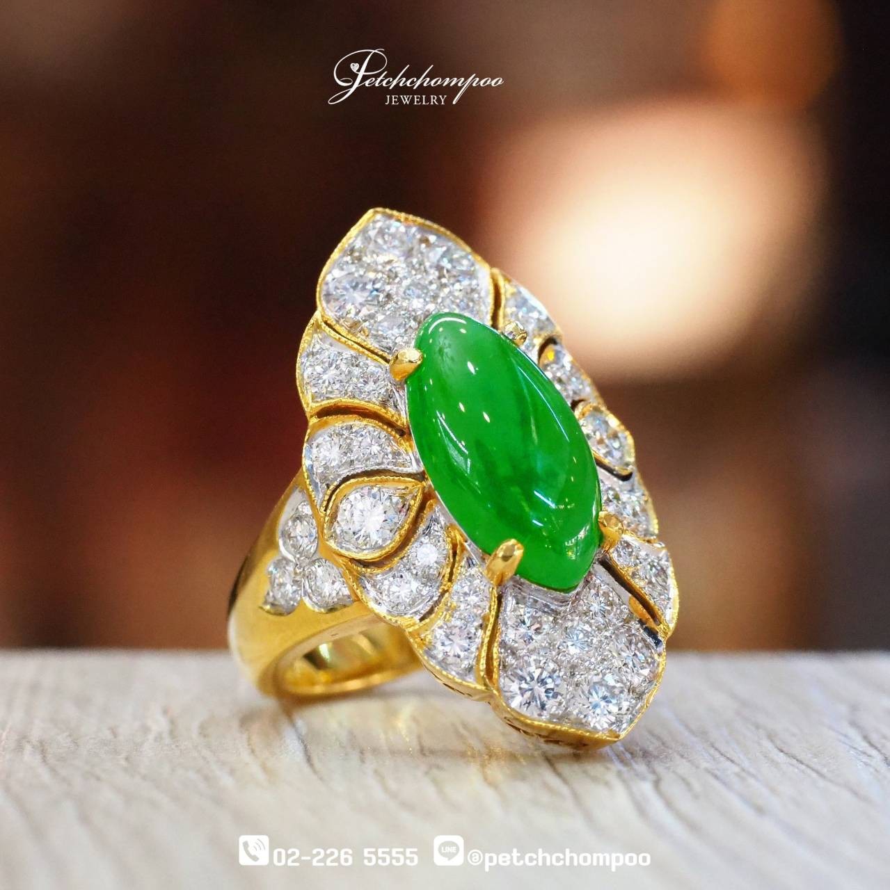 [024528] Myanmar Jadeite Jade With Diamond ring  199,000 