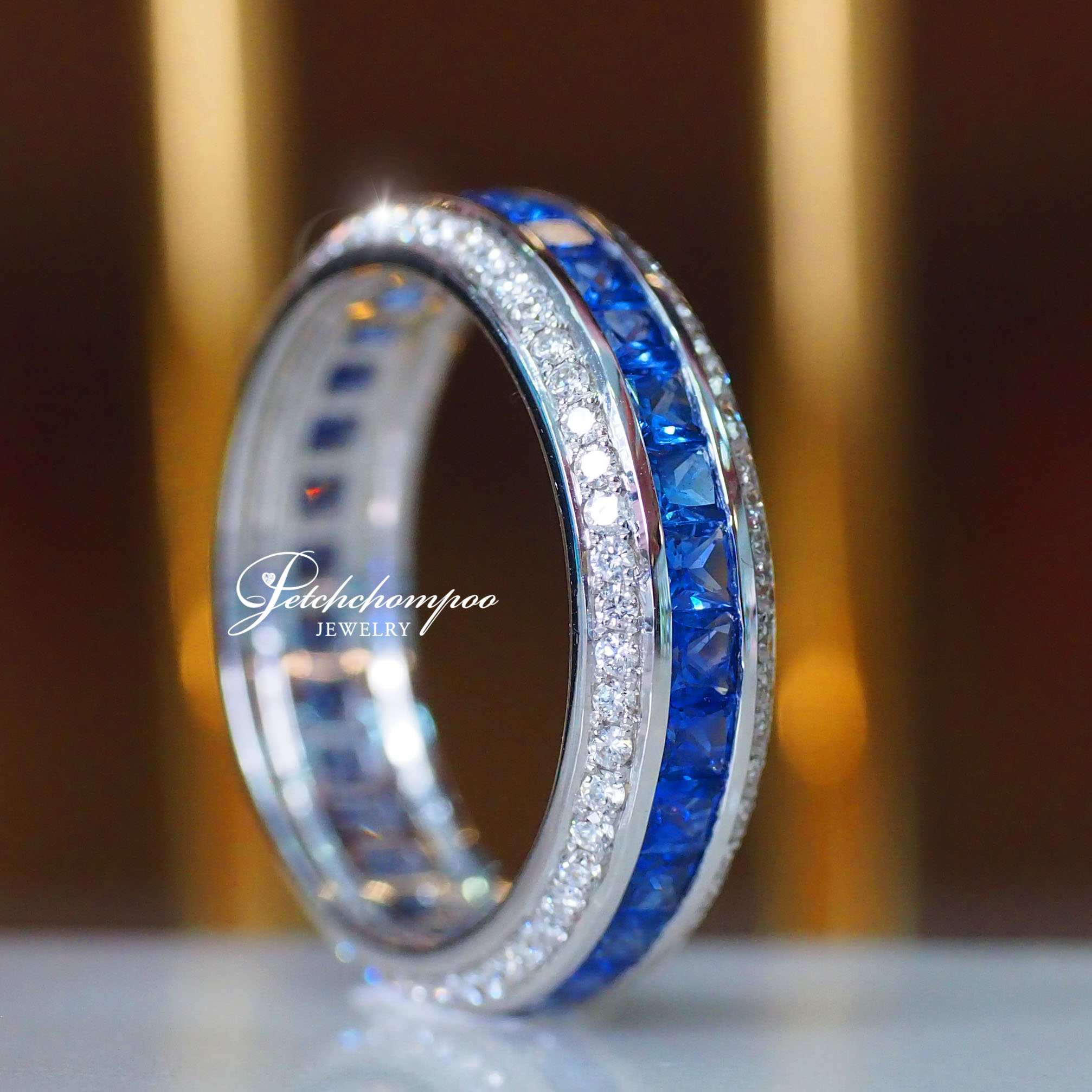 [26977] แหวนพลอย Multicolor Sapphire ฝังเพชรรอบวง  59,000 