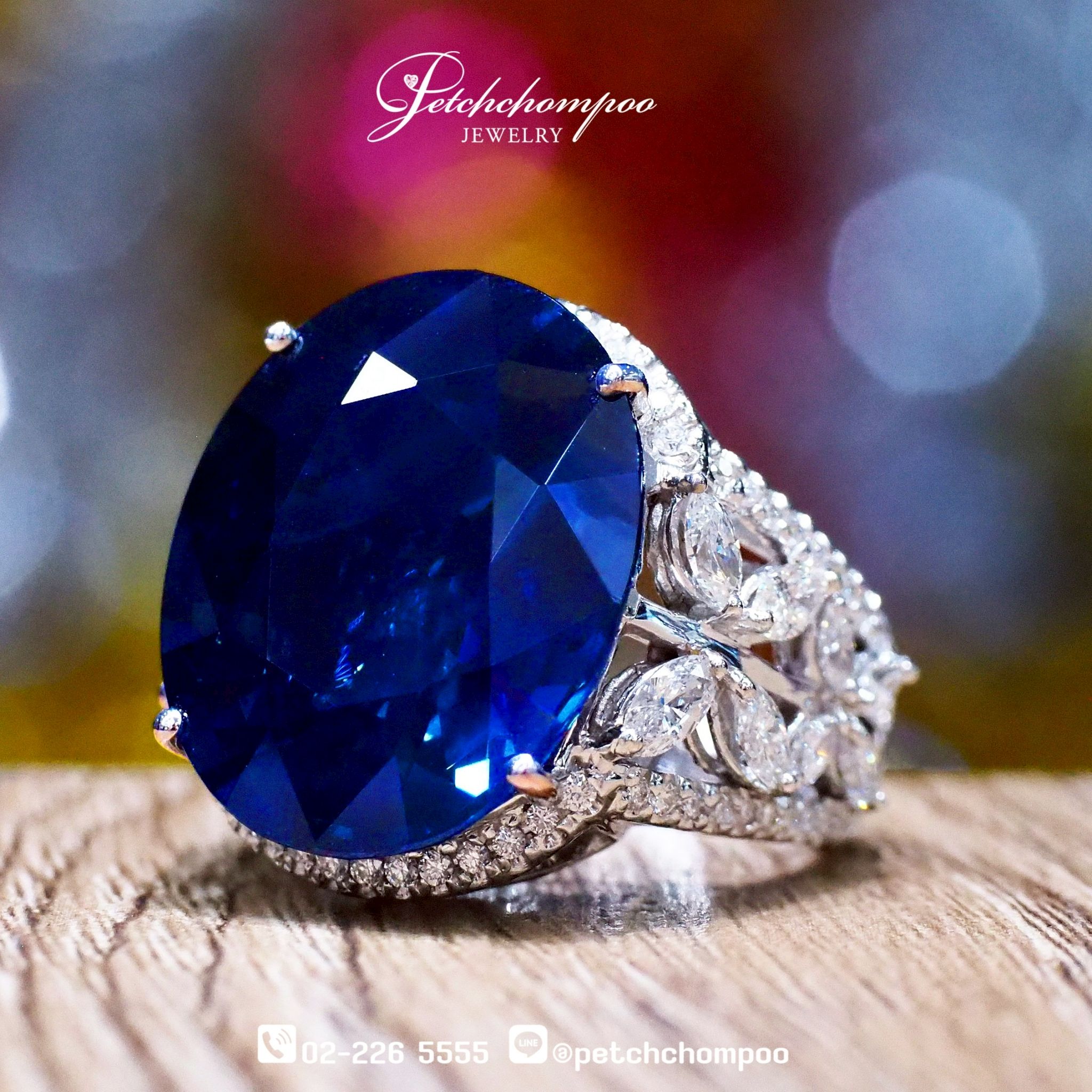 [26870] 22.59 Carats Blue sapphire with diamond ring  1,290,000 