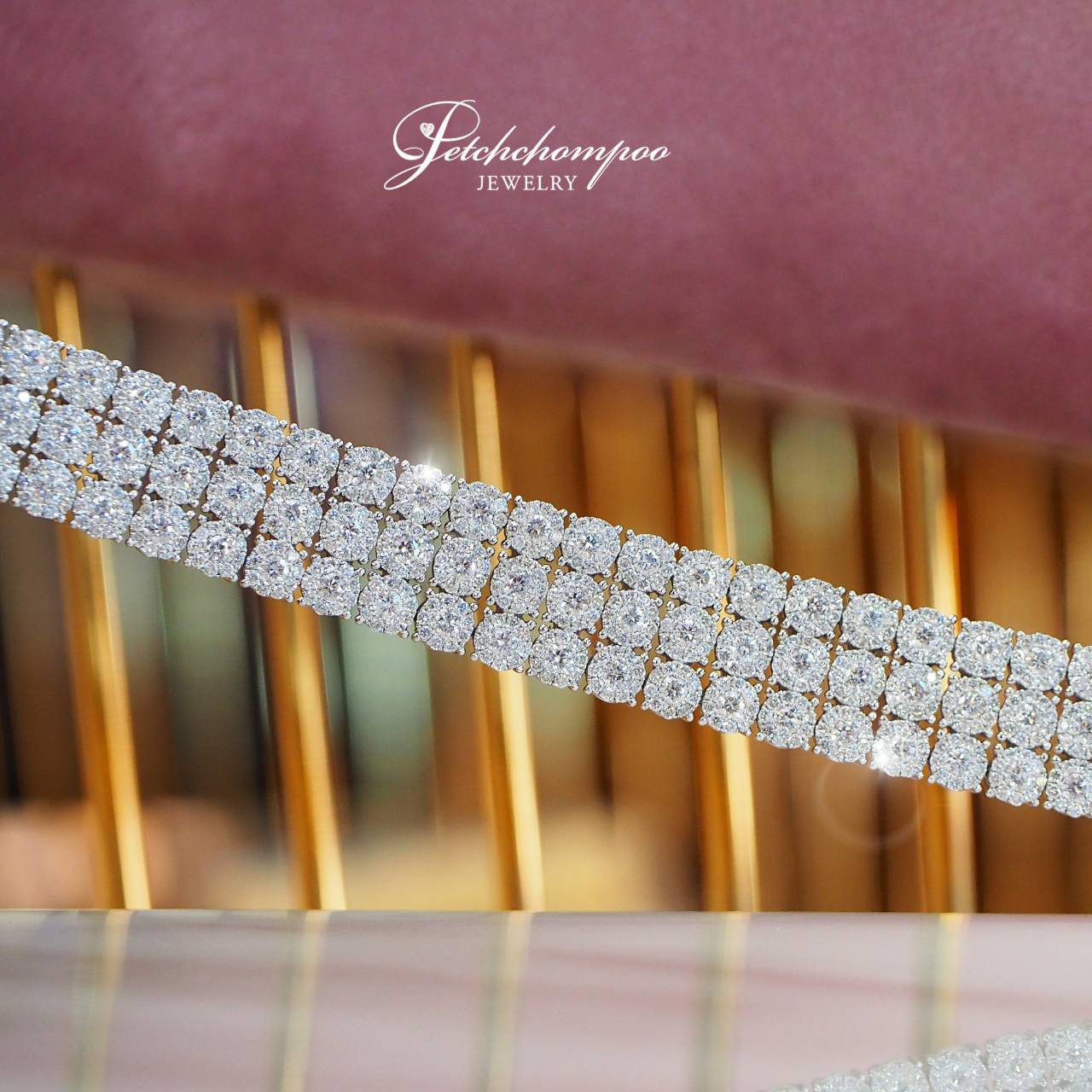 [022759] Diamond Bracelet  390,000 