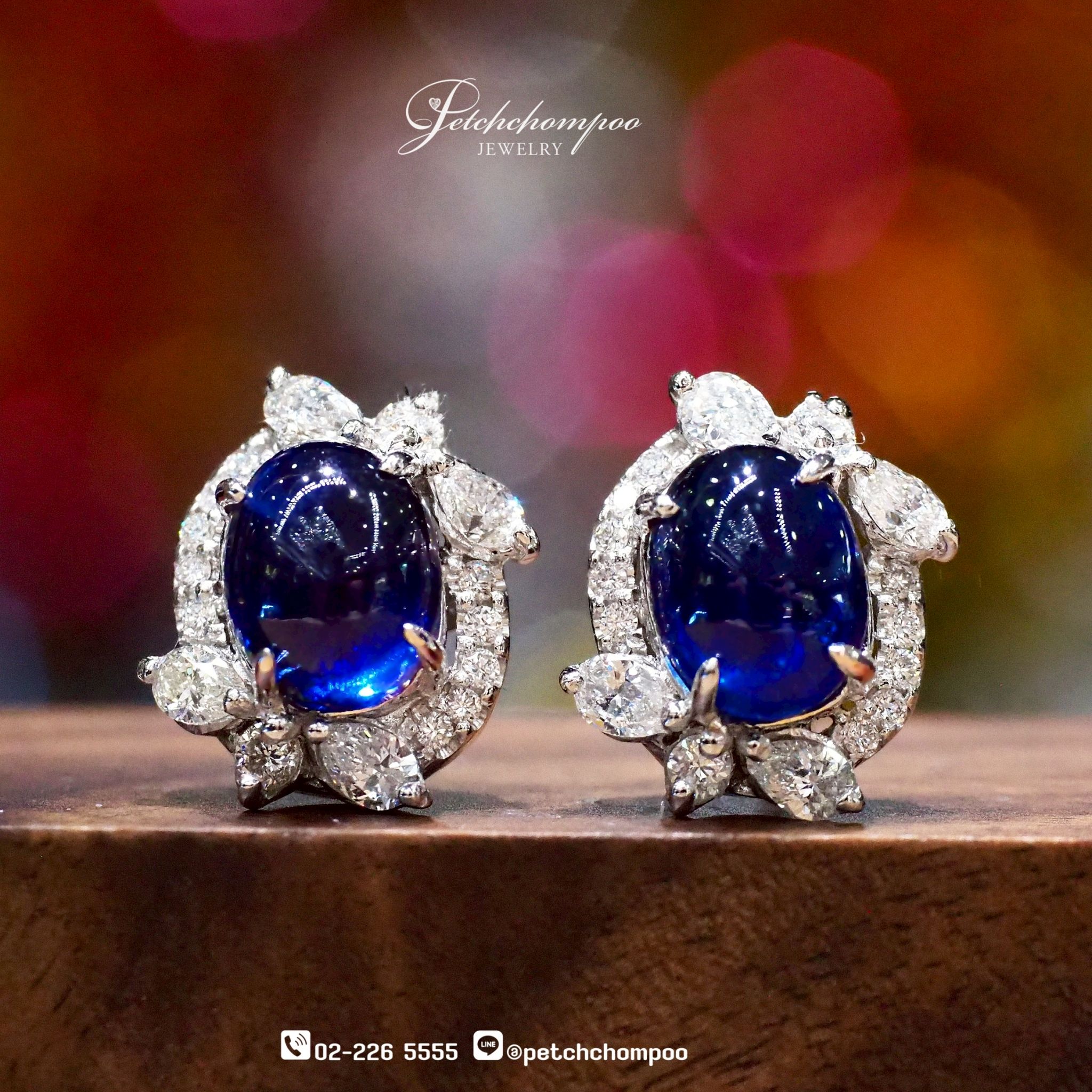 [28796] Blue sapphire with diamond earring Discount 62,900