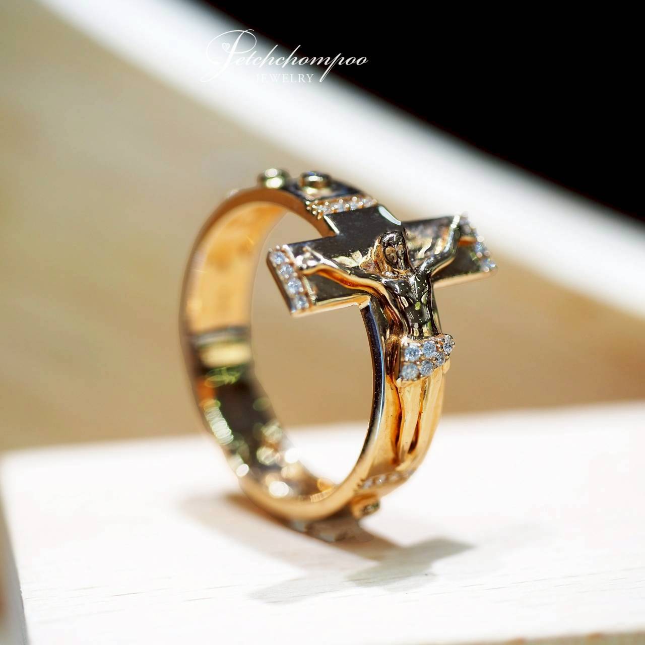 [30624] Divine Cross – Diamond Rose Gold Cross Ring  39,000 