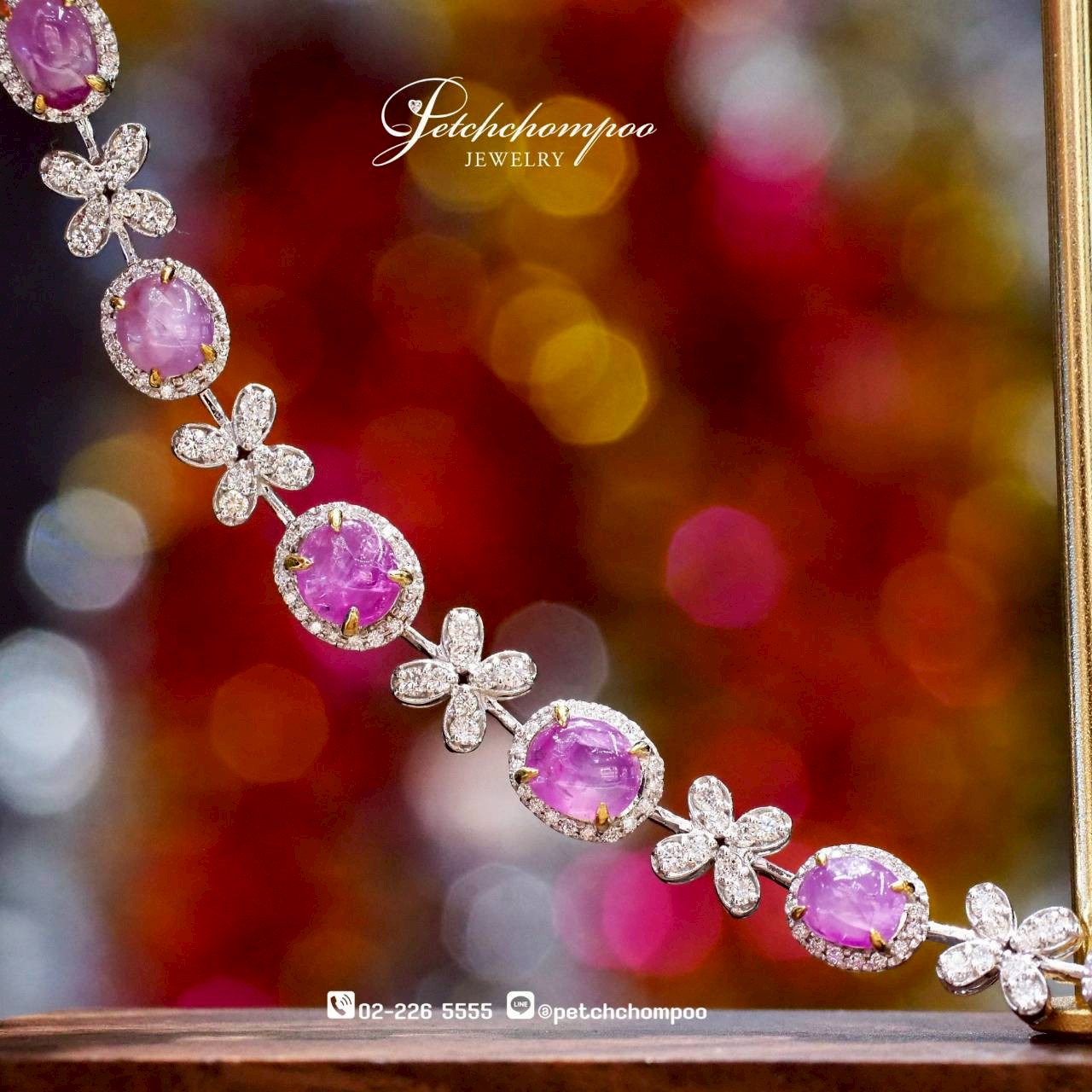 [30069] สร้อยข้อมือทับทิมพม่าประดับเพชร Ruby Blossom™ 10.12 กะรัต  99,000 