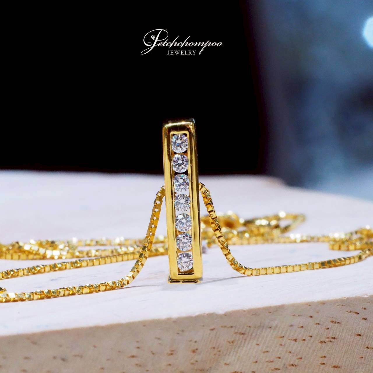 [30841] สร้อยพร้อมจี้เพชร Golden Line Brilliance 0.16 กะรัต  25,000 