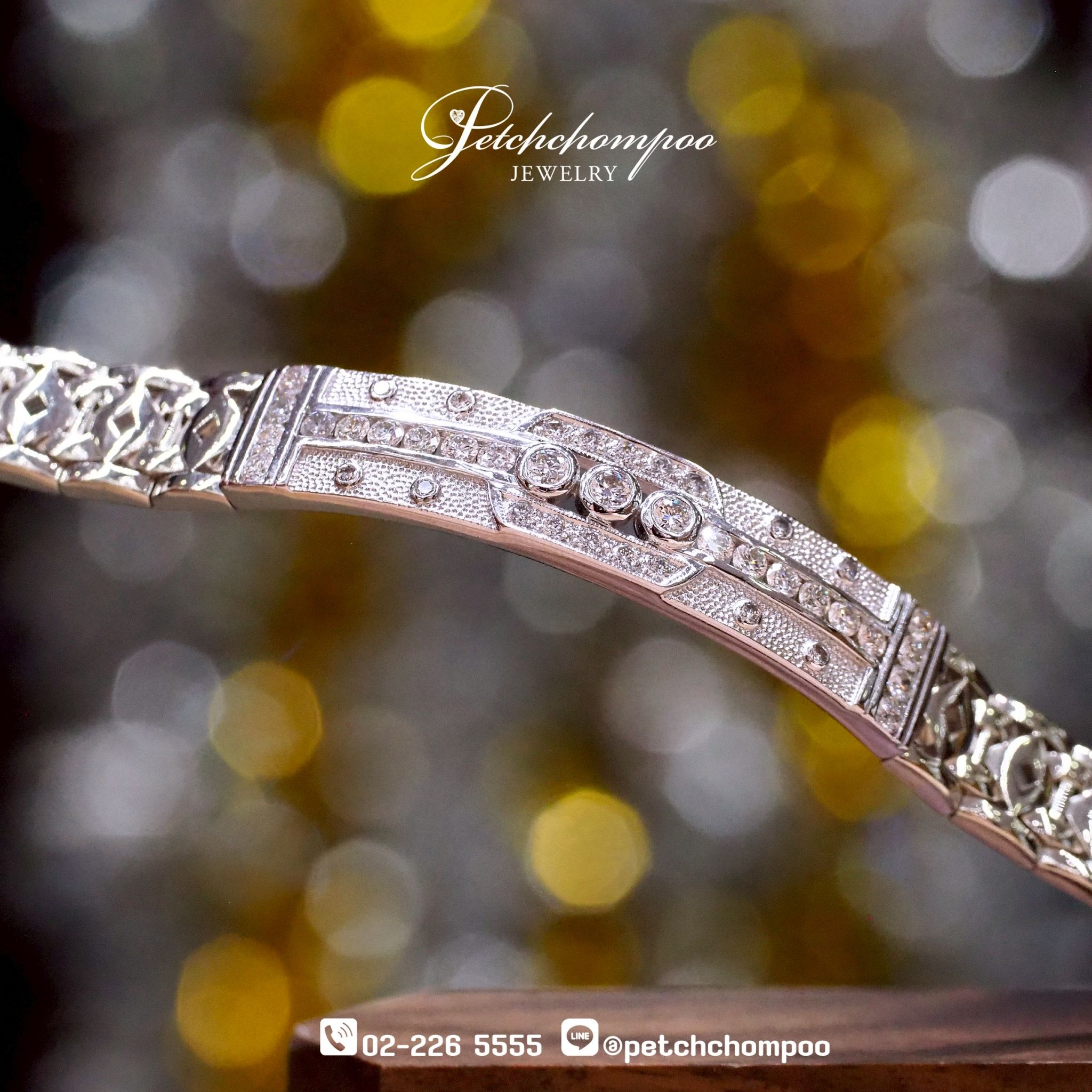 [017043] Diamond Bangle  169,000 