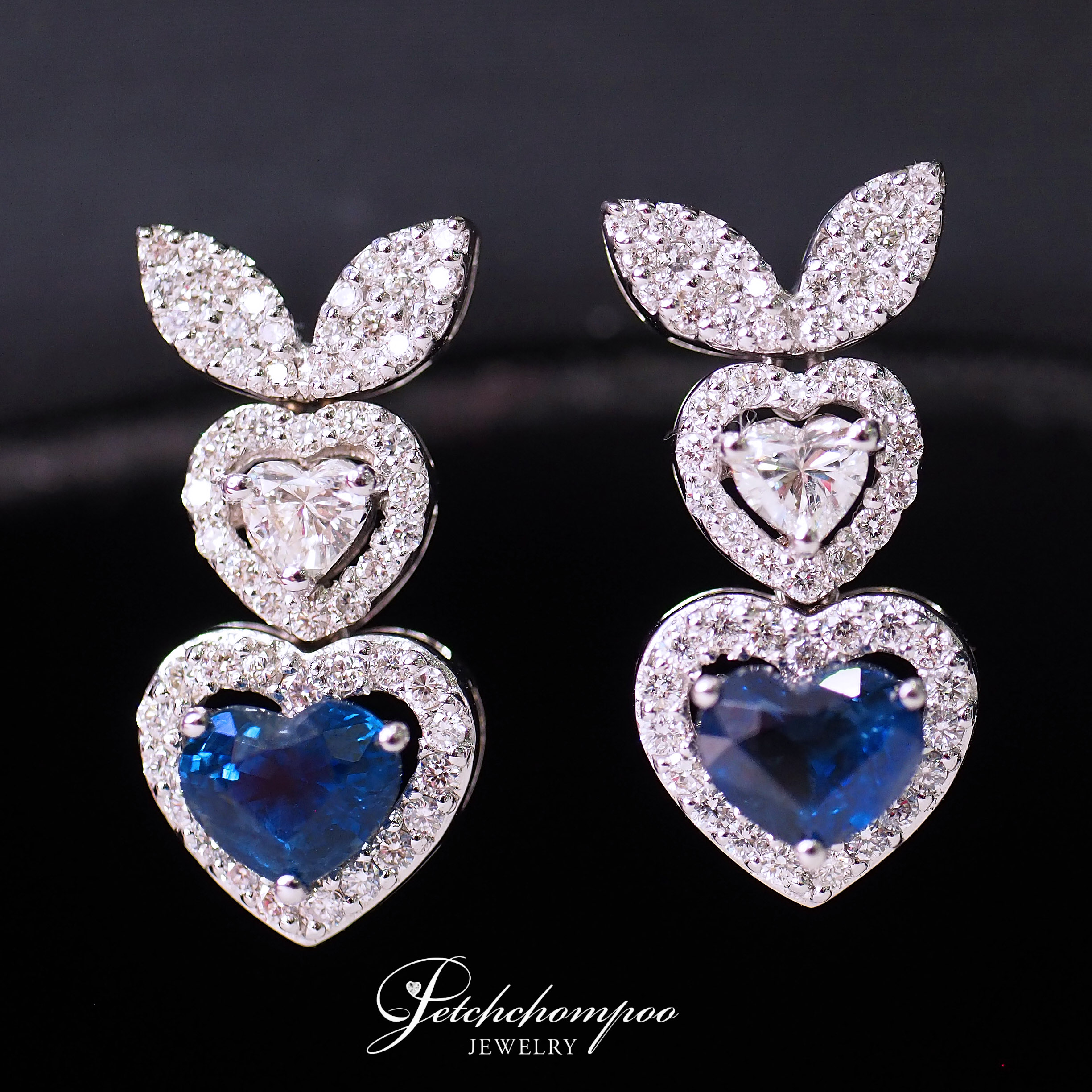 [26177] Blue Sapphire with diamond Earring  59,000 