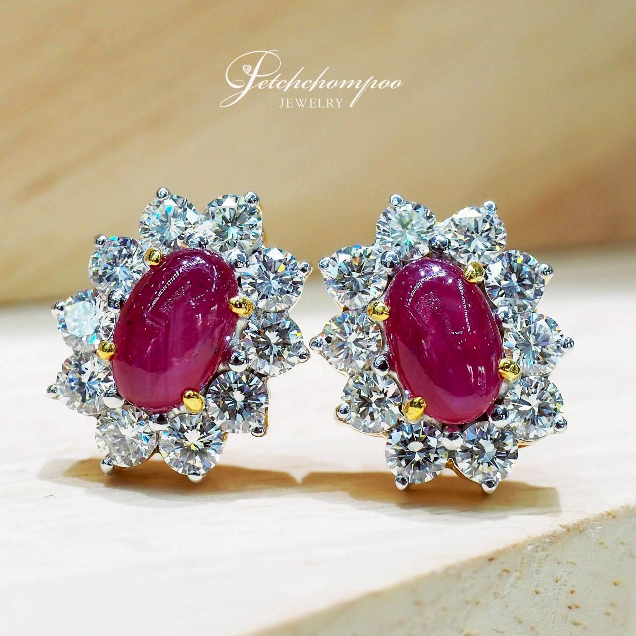 [30704] ต่างหูทับทิมพม่า Royal Bloom Ruby  ล้อมเพชร  69,000 