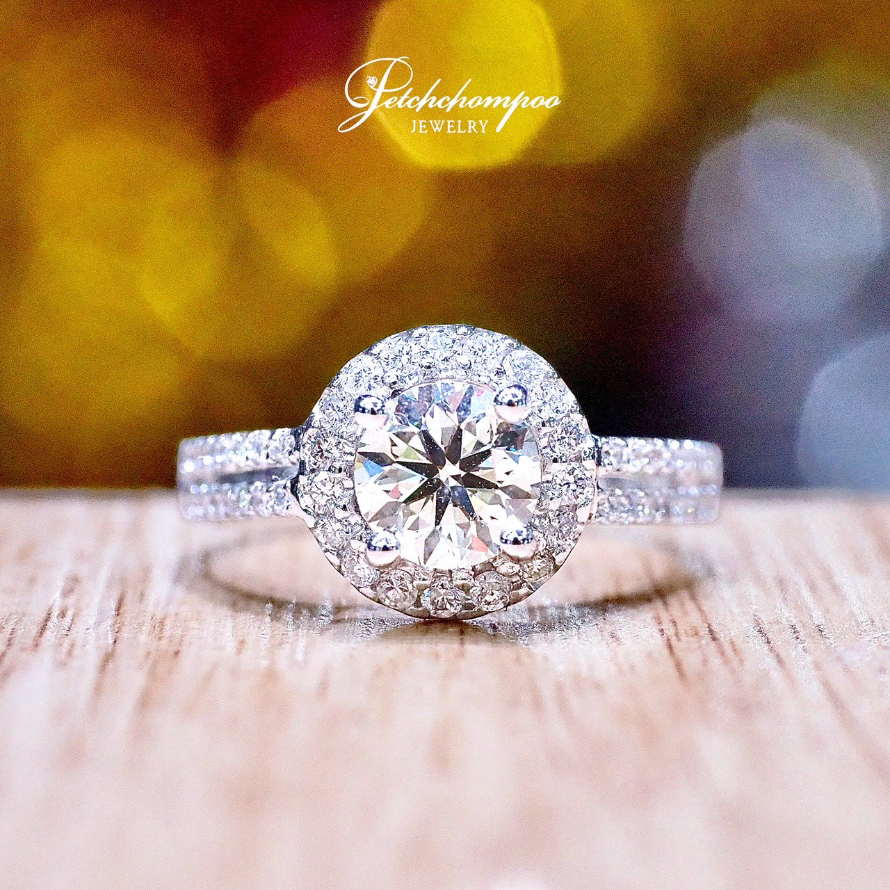 [29795] Luna Halo  Diamond Ring with 1.01 Carat Center Stone Discount 95,000