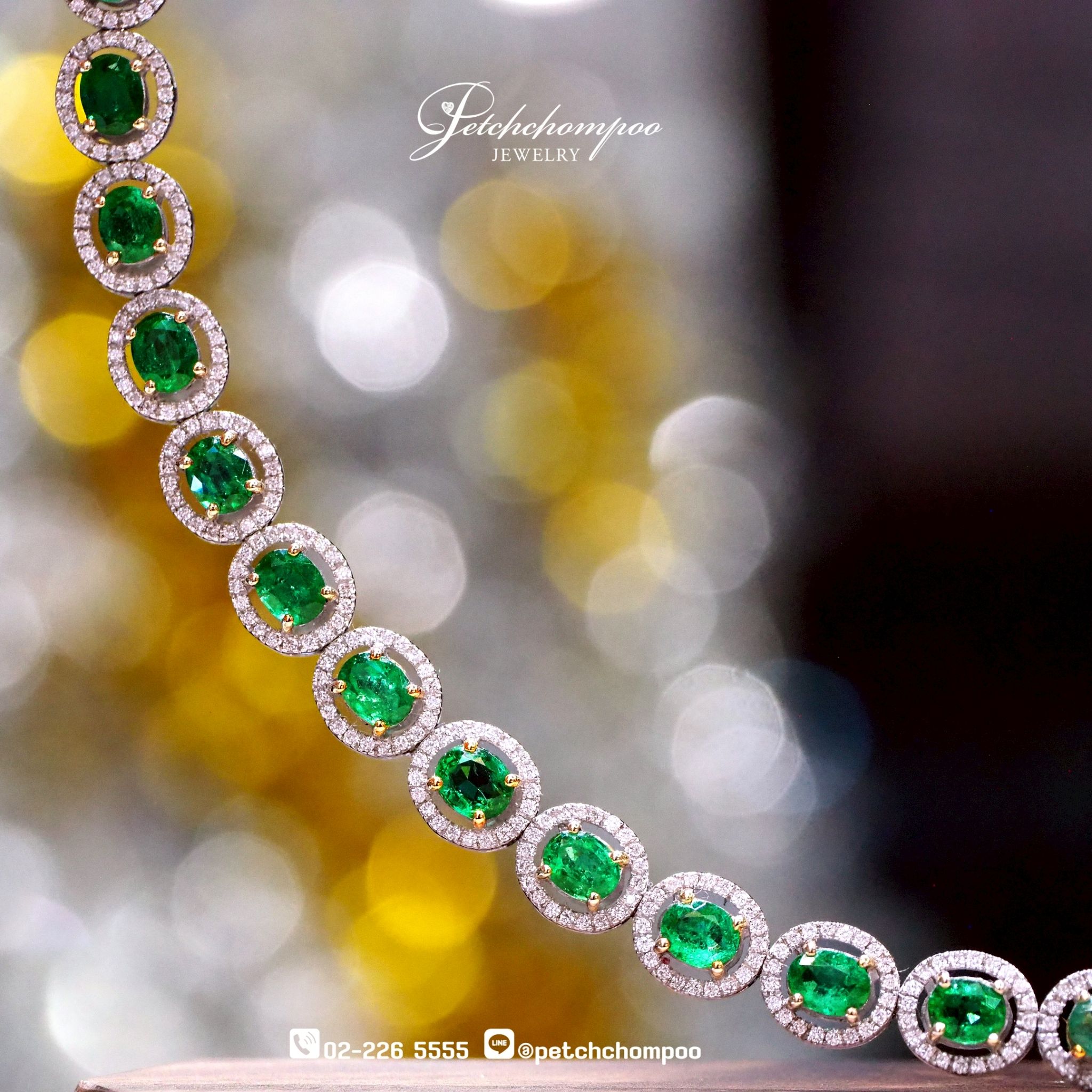[27510] emerald bracelet with diamonds  199,000 