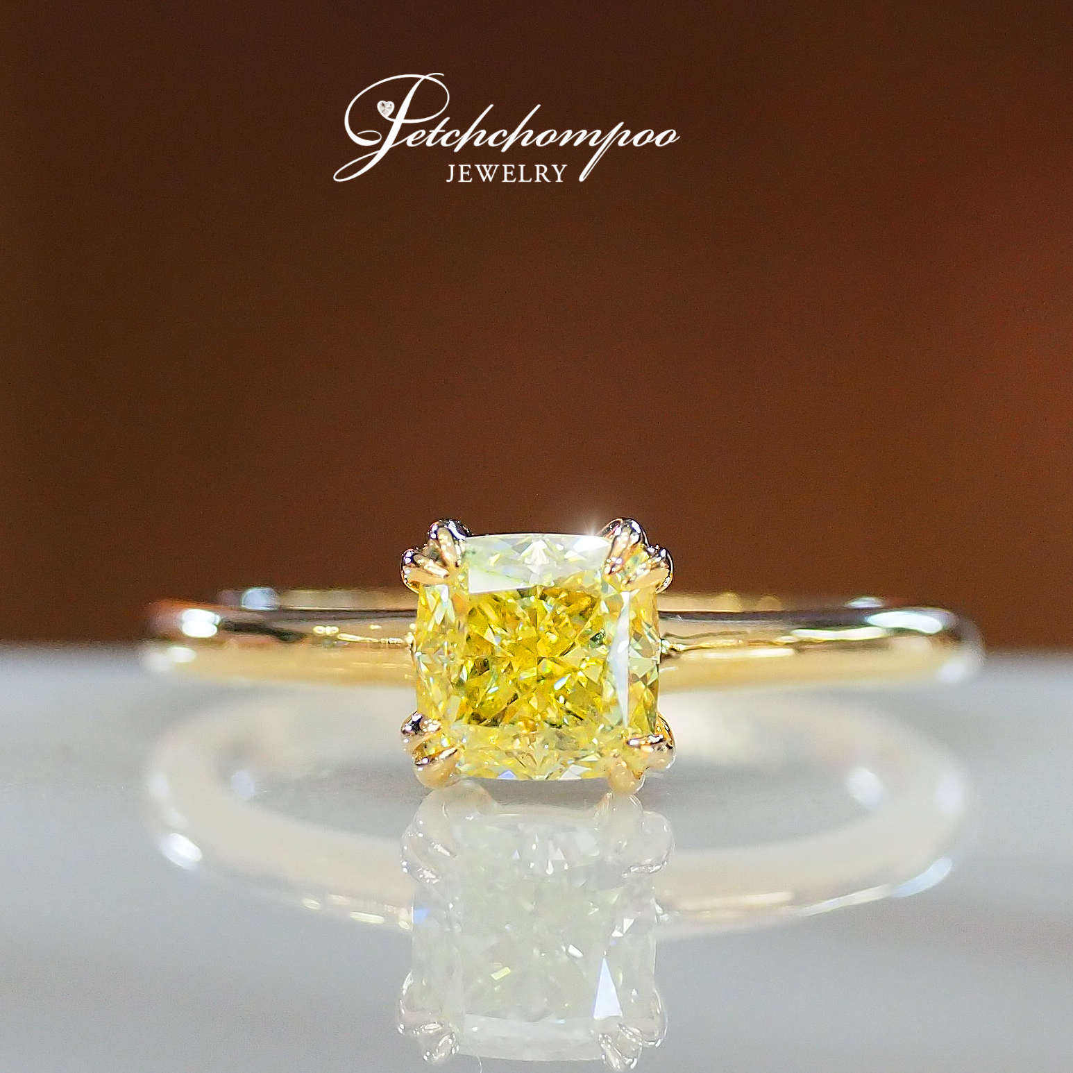 [27213] แหวนเพชร Cushion Cut  1.01  กะรัตสี Fancy Intense Yellow ใบเซอร์ GIA ลดราคาเหลือ 199,000