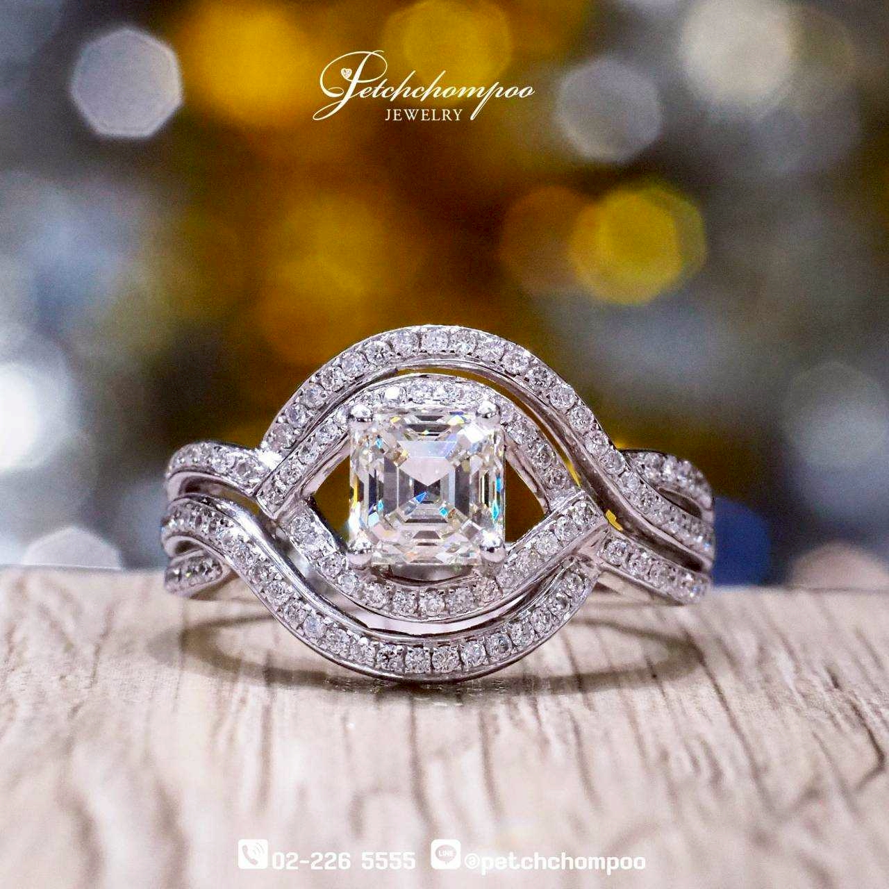 [019467] Assher Cut Diamond Ring 1.21 ct. Discount 169,000