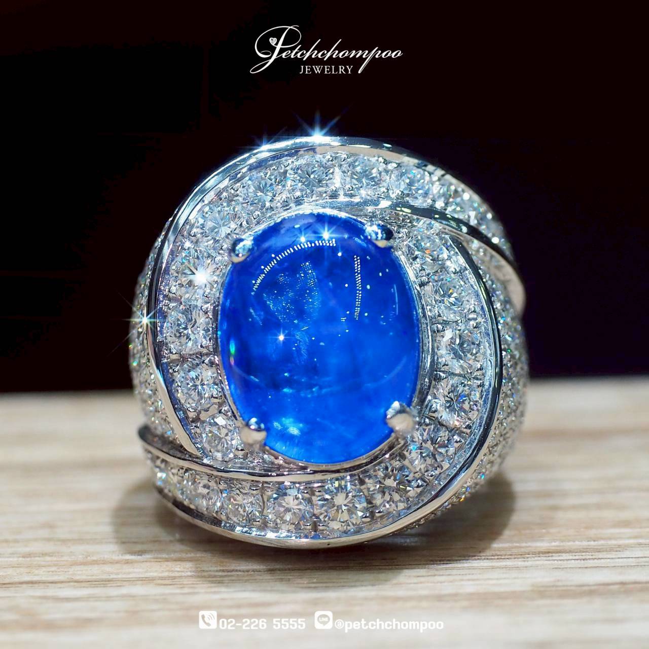 [30315] Celestial Majesty™ 13.00 Carat Natural Star Sapphire & Diamond Ring | Emil / AIGS  690,000 