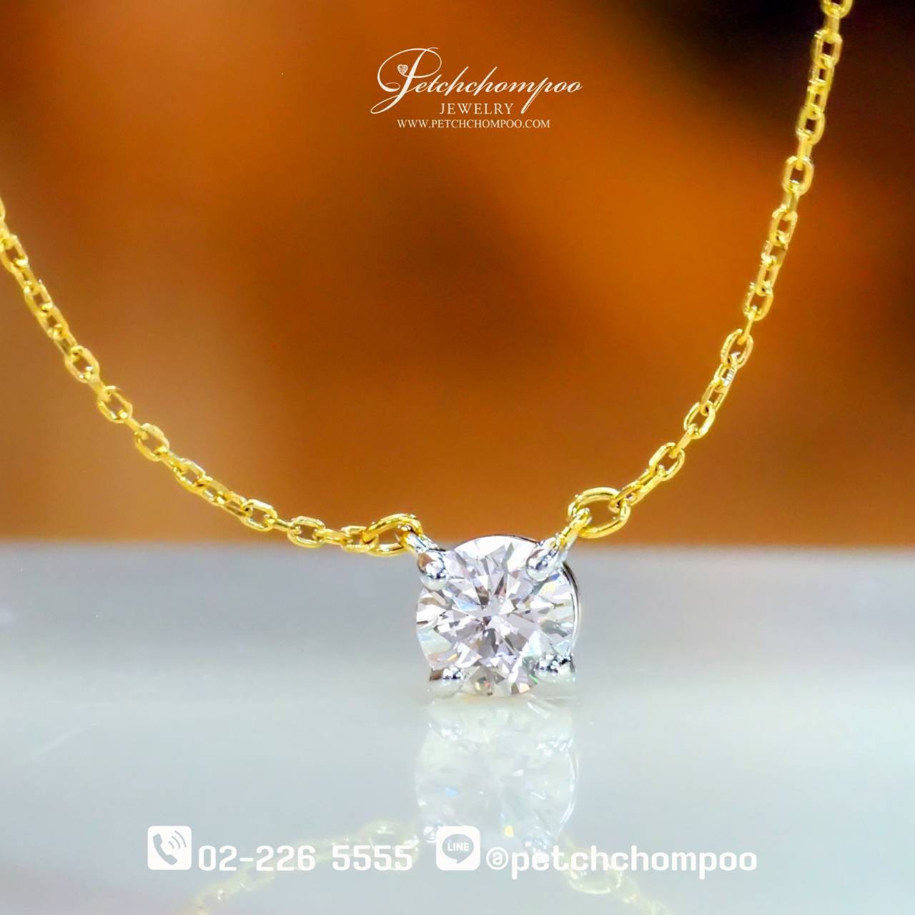 [29647] Diamond pendant with chain  19,000 