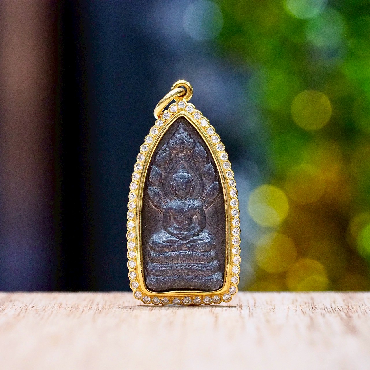 [30051] Phra Nak Prok Chao Khun Nor, made of Sangwan metal, gold frame with real diamonds, with certificate  99,000 