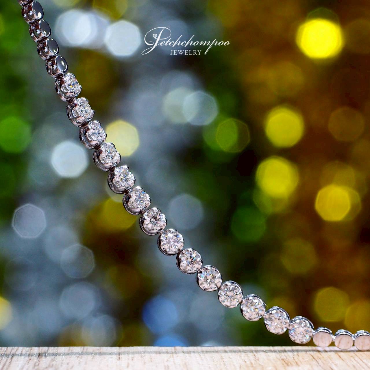 [30465] Lustre Line™ Diamond Half-Tennis Bracelet  79,000 