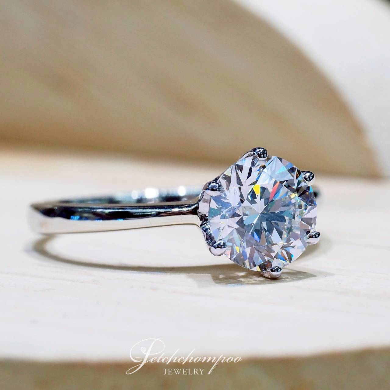 [30820] Radiant Legacy Solitaire Diamond Ring, 1.70 carats | I VS2 3EX GIA Discount 299,000
